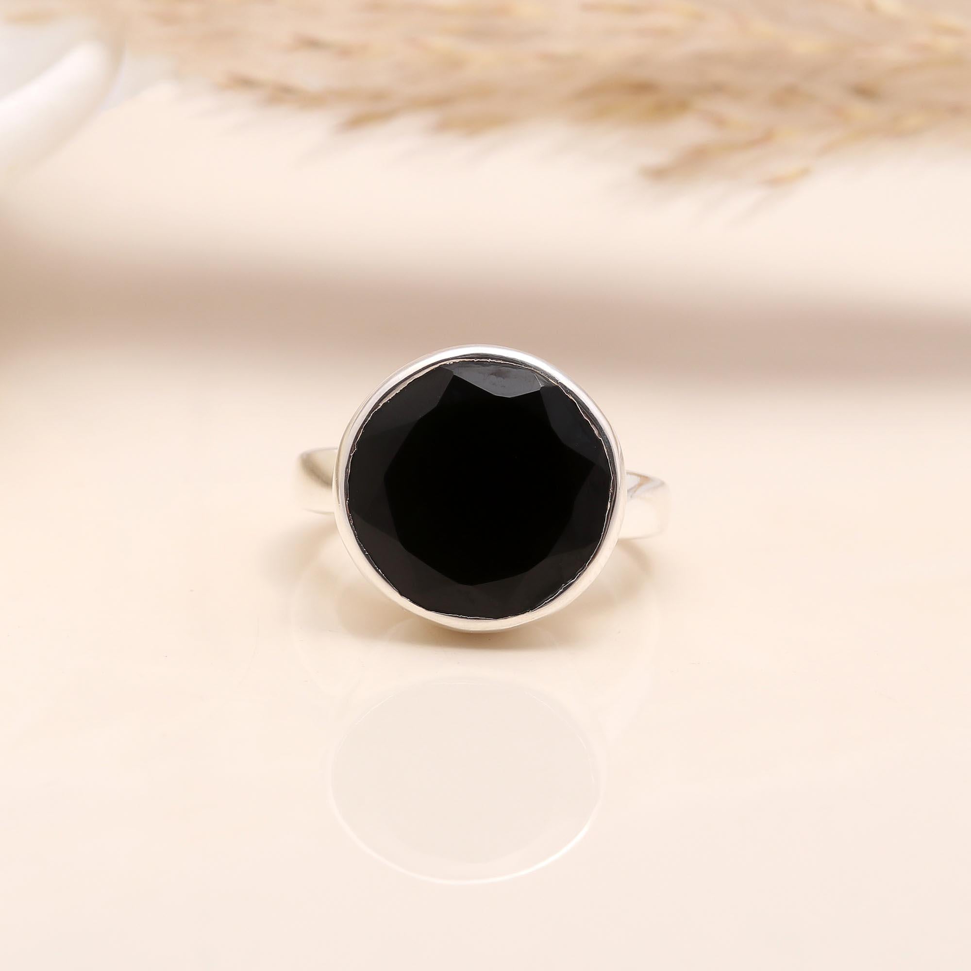 The Midnight Ellipse: Black Onyx Solitaire Ring