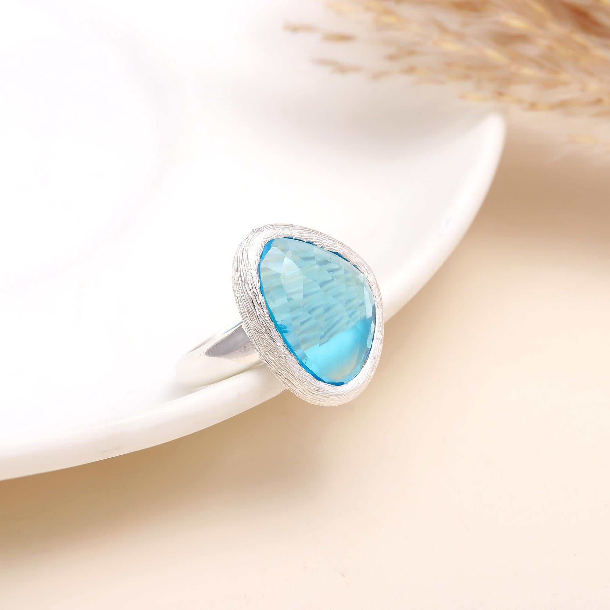 The Ocean Pebble: Brushed Silver Cocktail Ring
