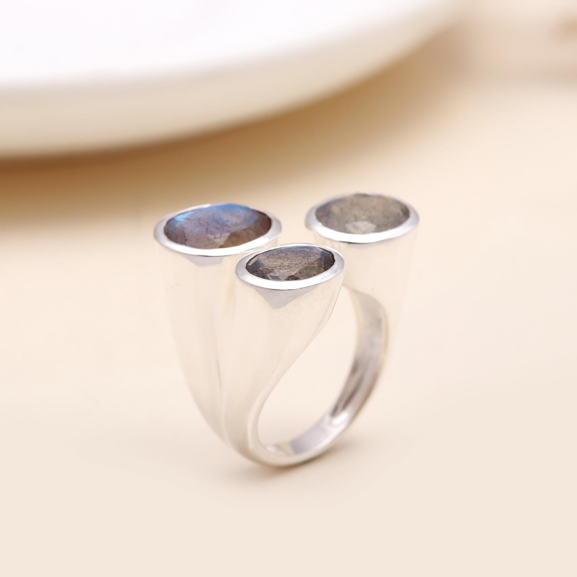 Three Stone Labradorite: Modern Sculptural Ring