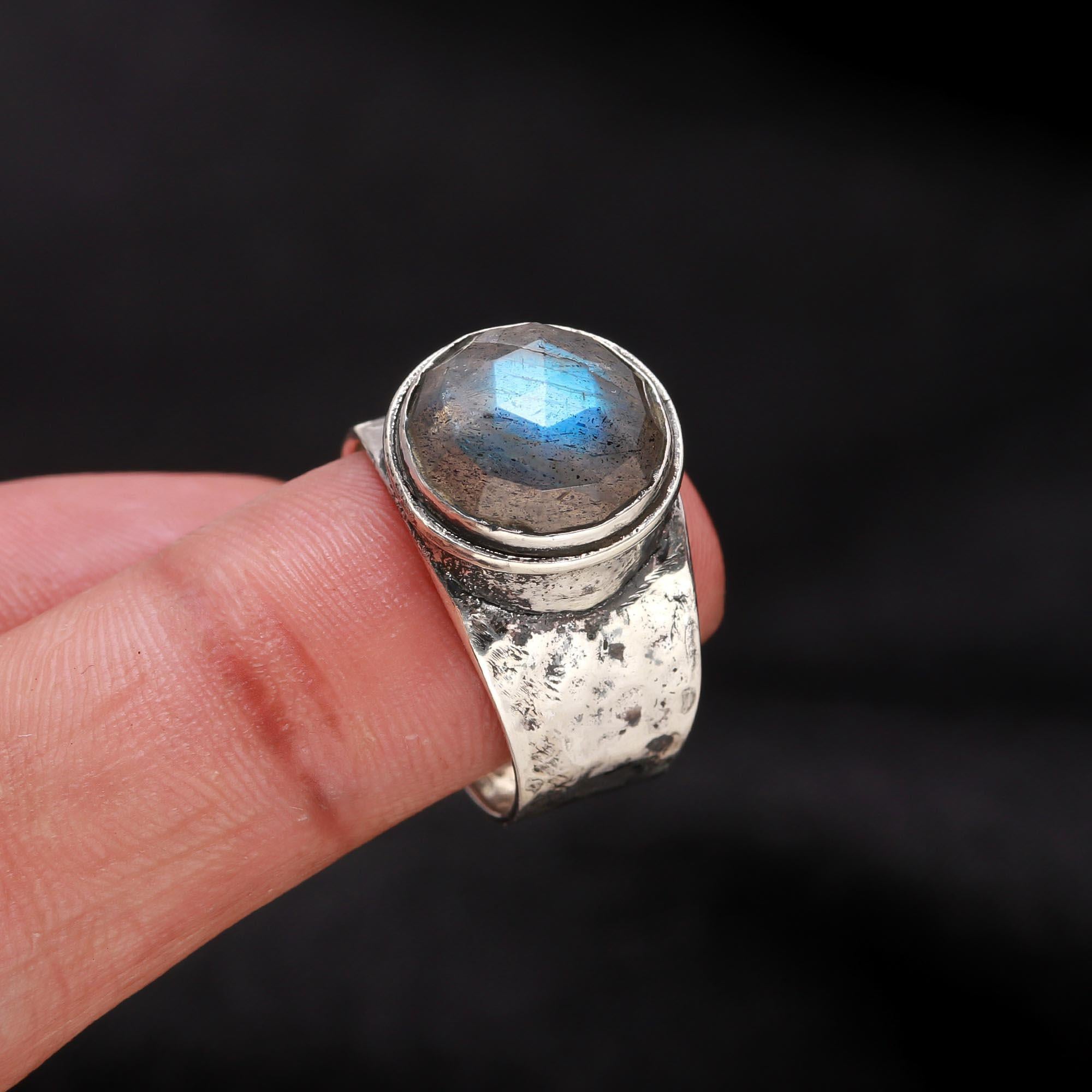 Round Labradorite: Wide Hammered Silver Ring