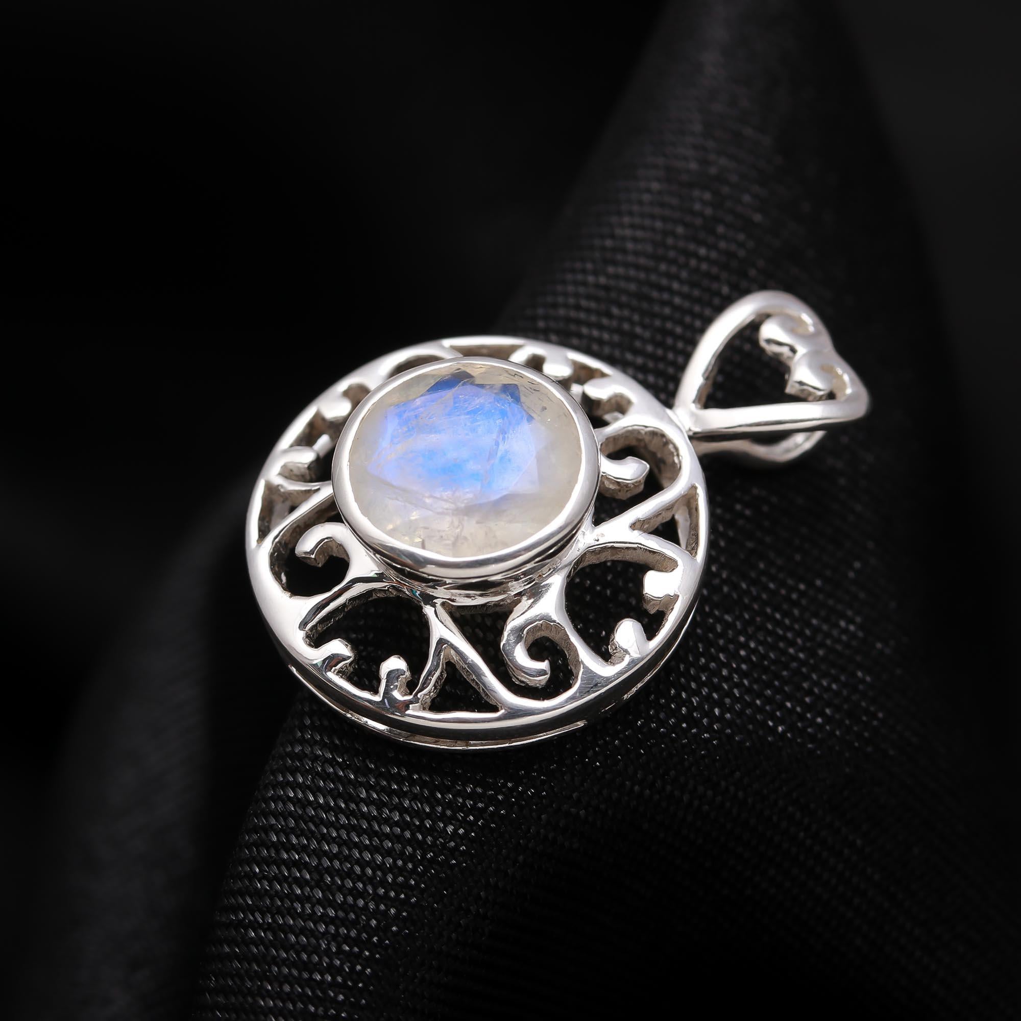 925 Sterling Silver Rainbow Moonstone Ethnic Pendant