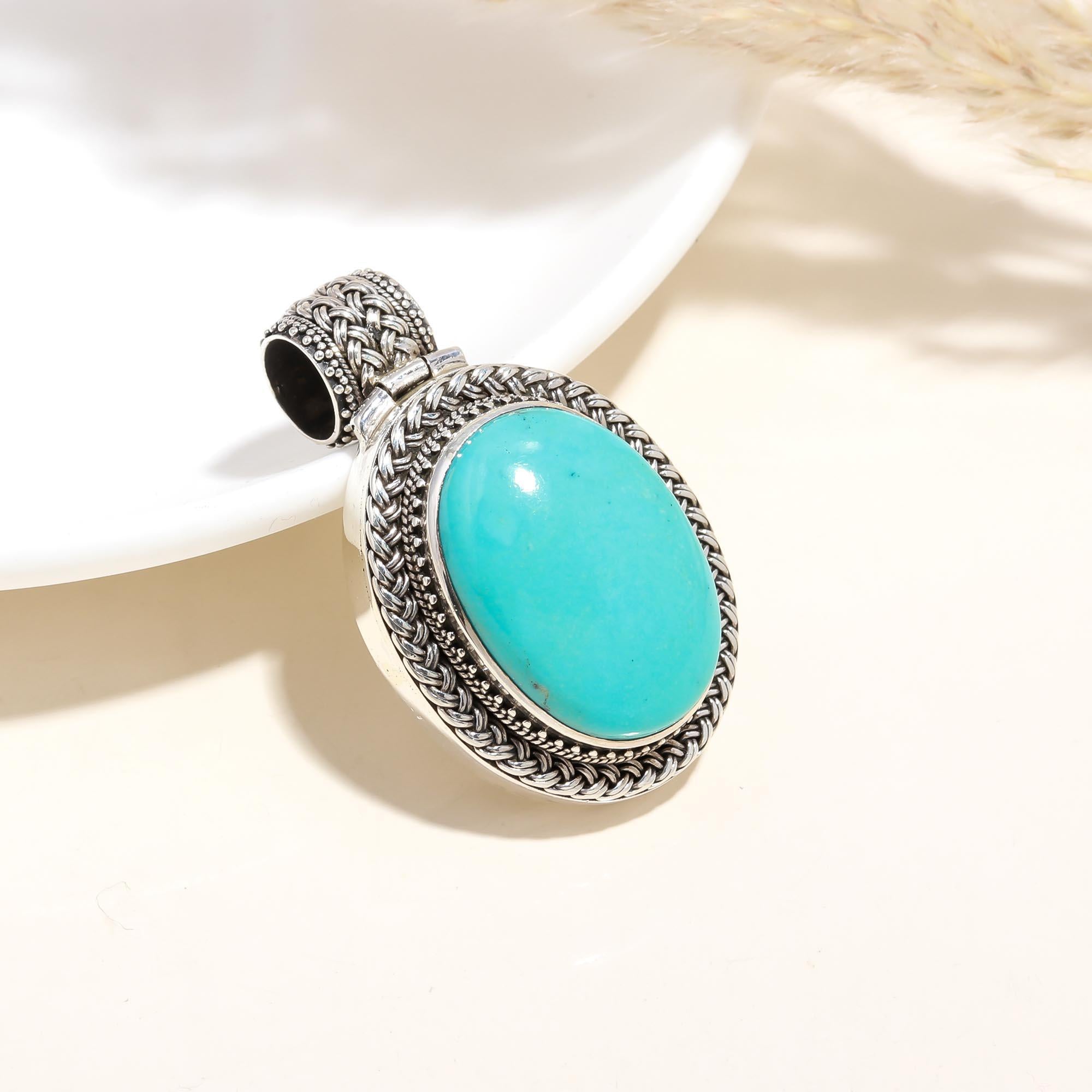 925 Sterling Silver Turquoise Gemstone Ethnic Pendant