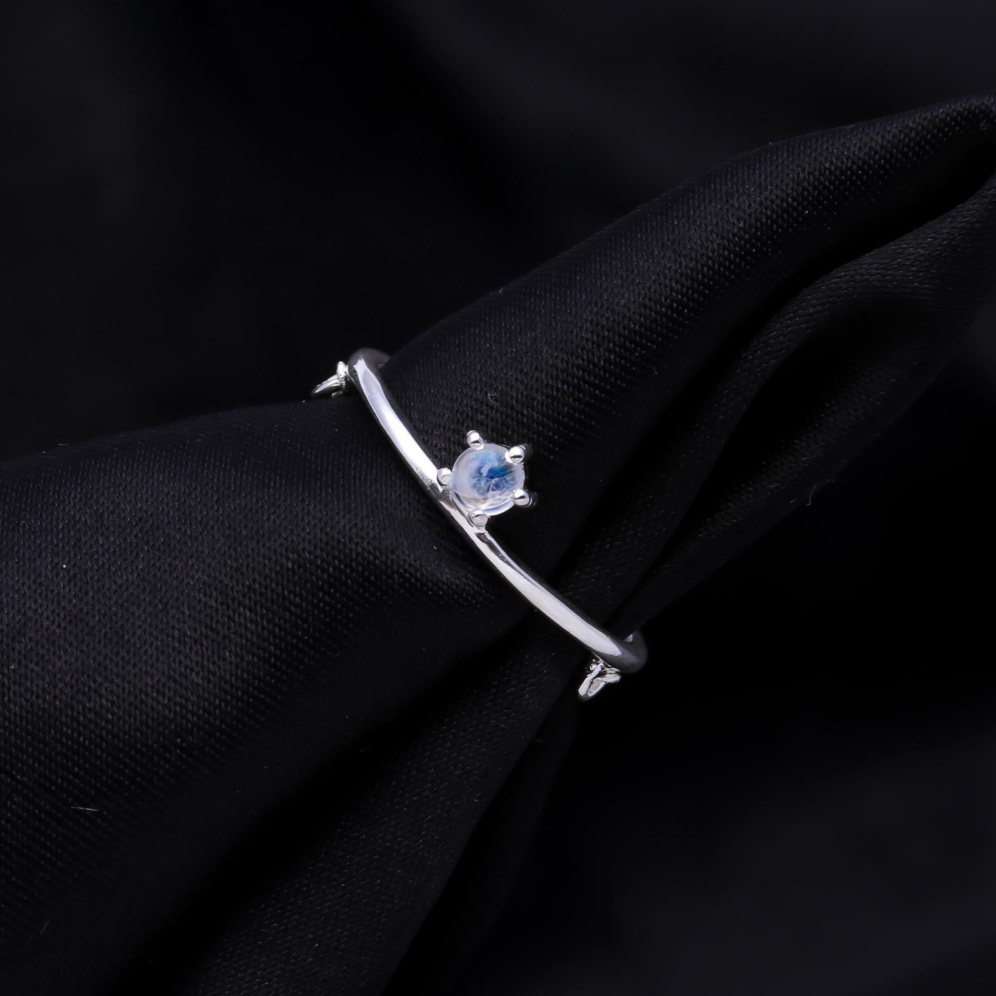 The Chain Link Moonstone: Moonstone Chain Style Ring