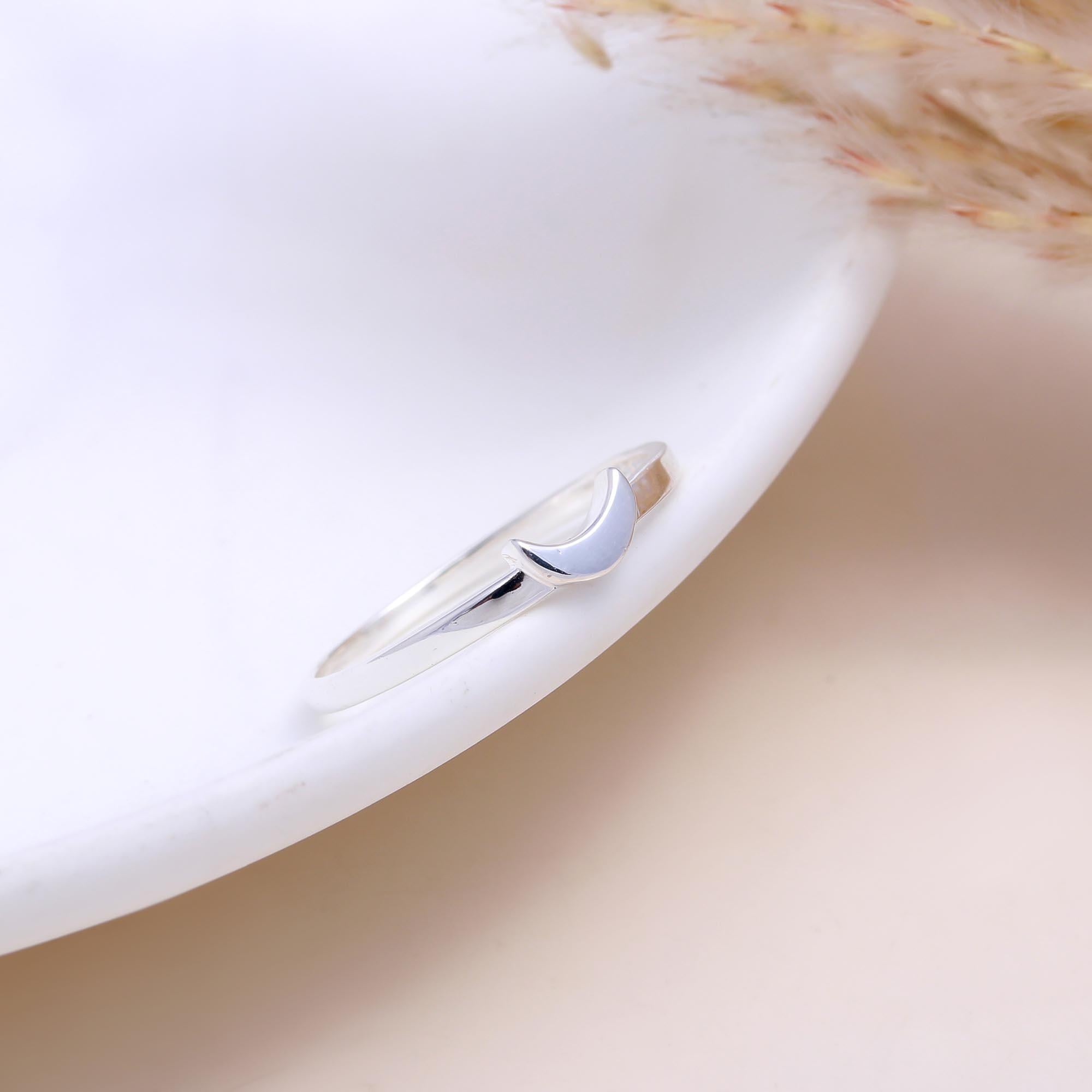 The Crescent Dreams: Minimalist Silver Moon Ring
