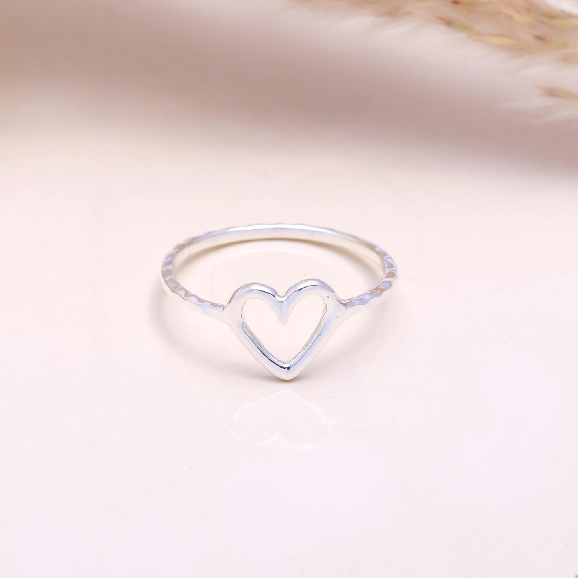 The Romantic Outline: Hammered Open Heart Ring