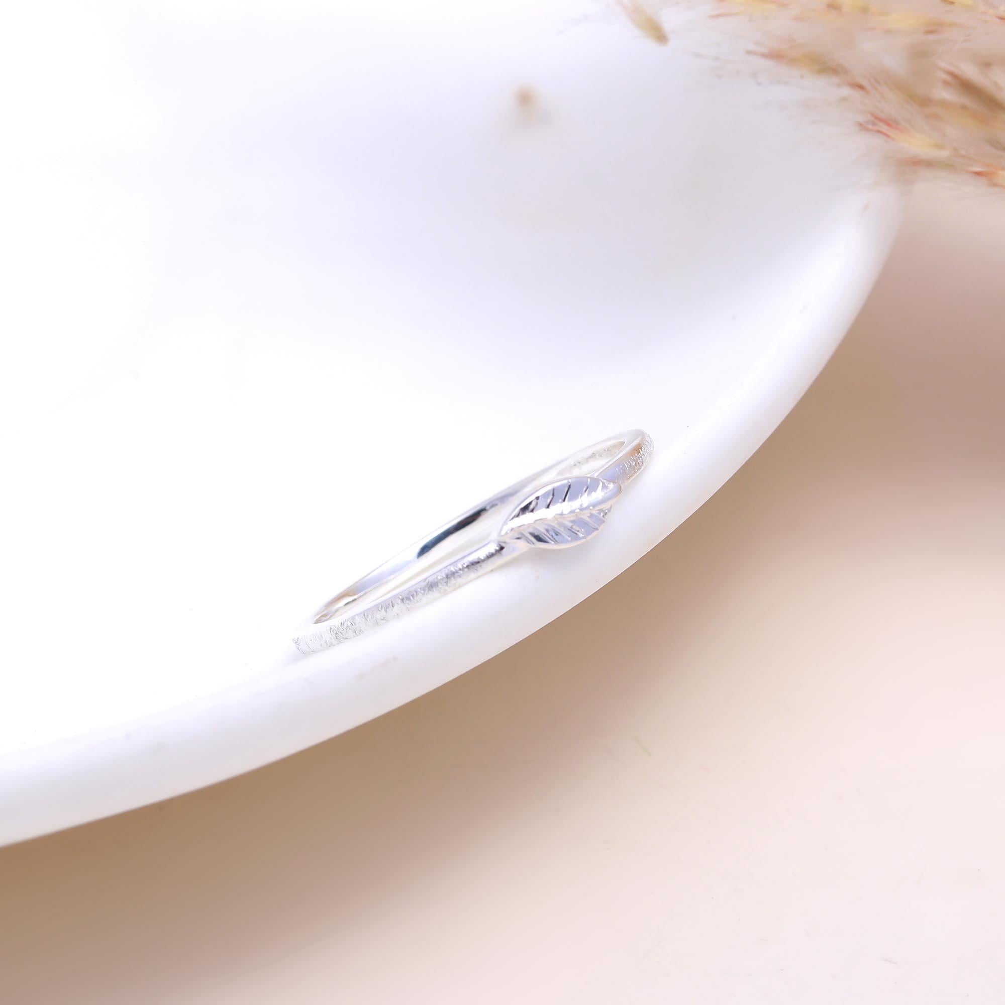 The Forest Touch: Silver Leaf Textured Ring