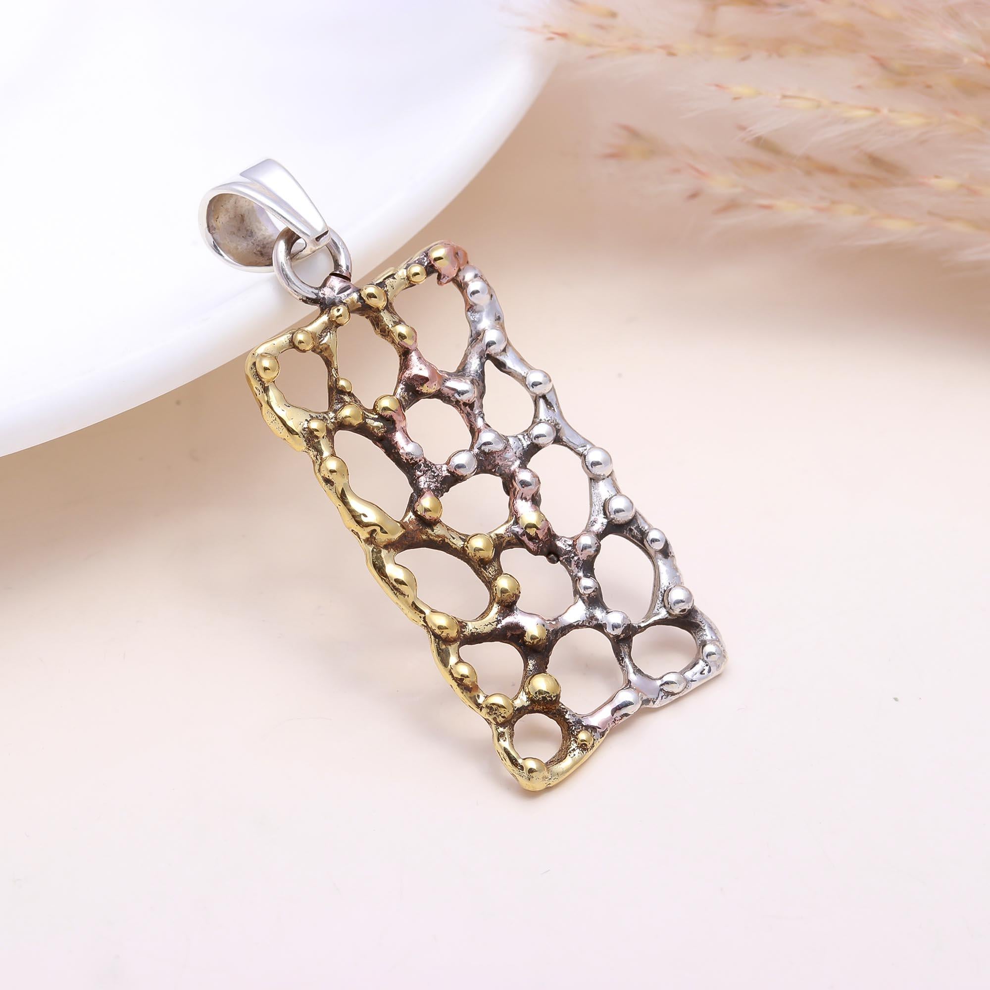 The Organic Lattice: Tri-Tone Textured Mesh Pendant