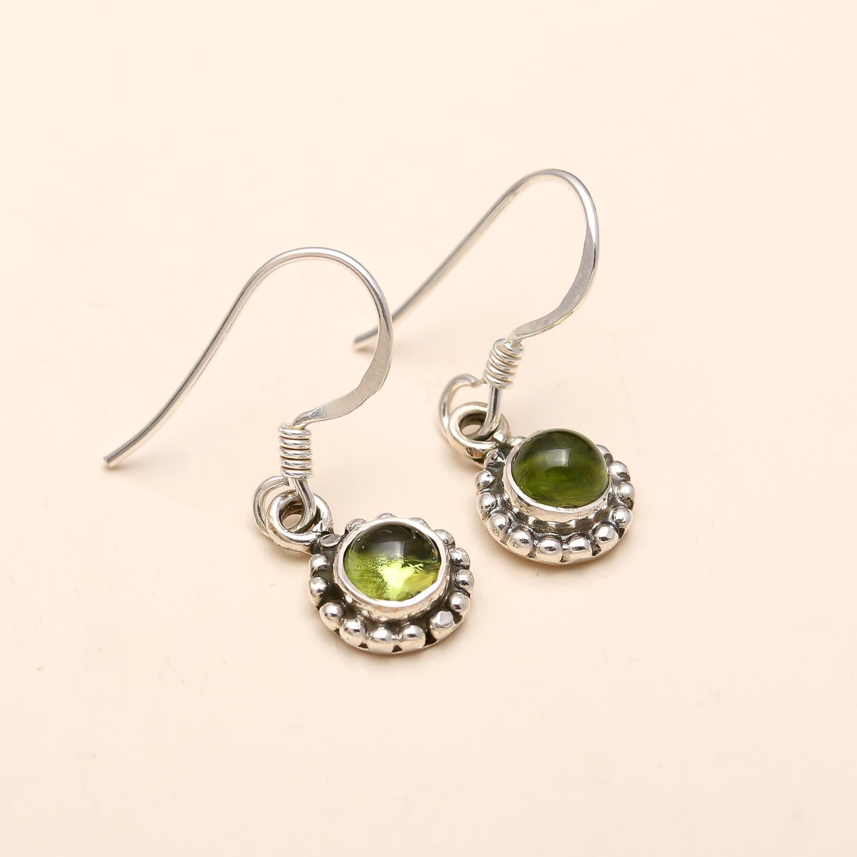 #gemstone_peridot