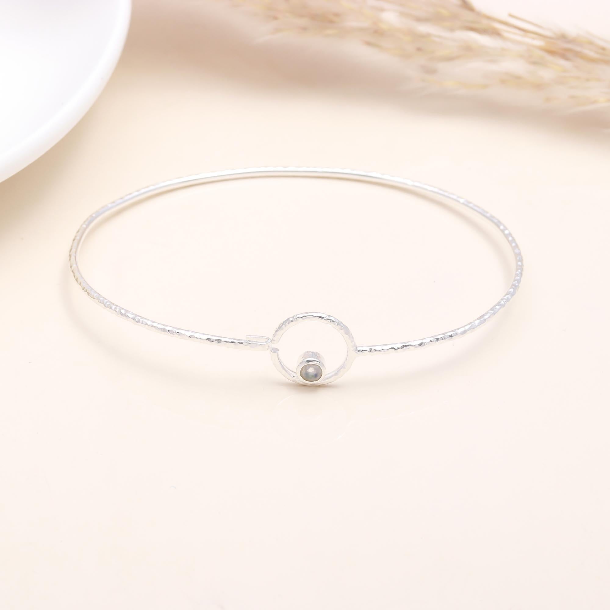 925 Sterling Silver Hammered Circle Bangle Bracelet