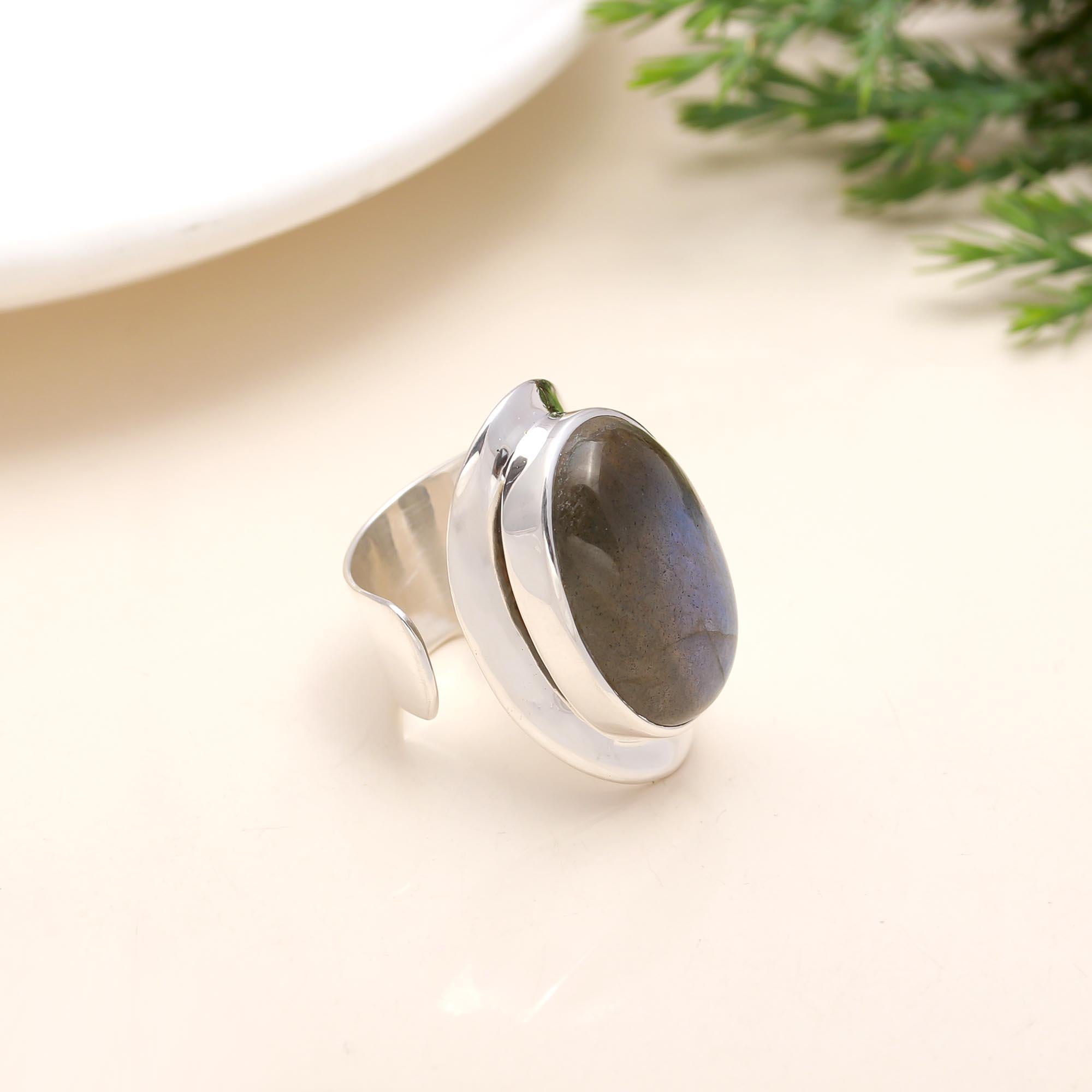 925 Sterling Silver Moonstone Labradorite Ring