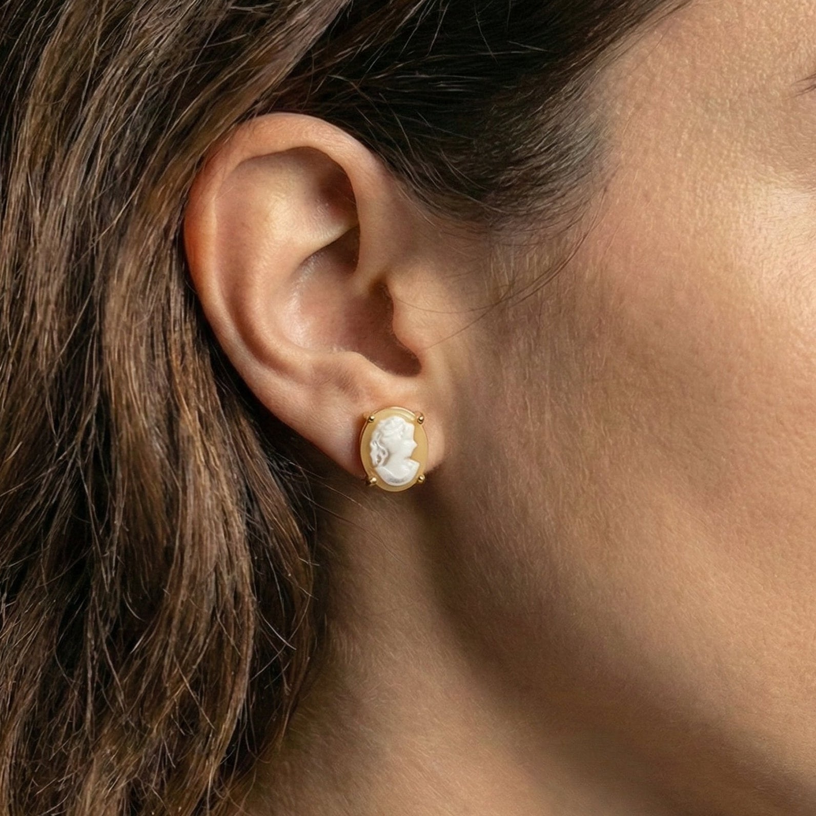The Vintage Portrait: Classic Cameo Gold Stud Earrings