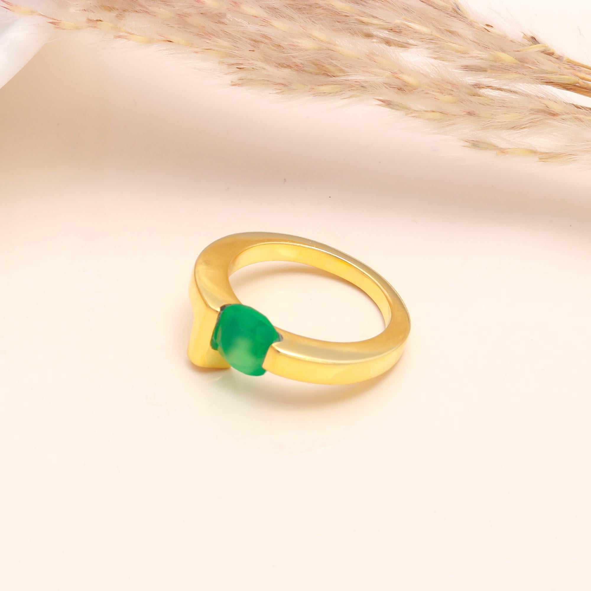 The Modern Emerald: Gold Tension Style Geometric Ring