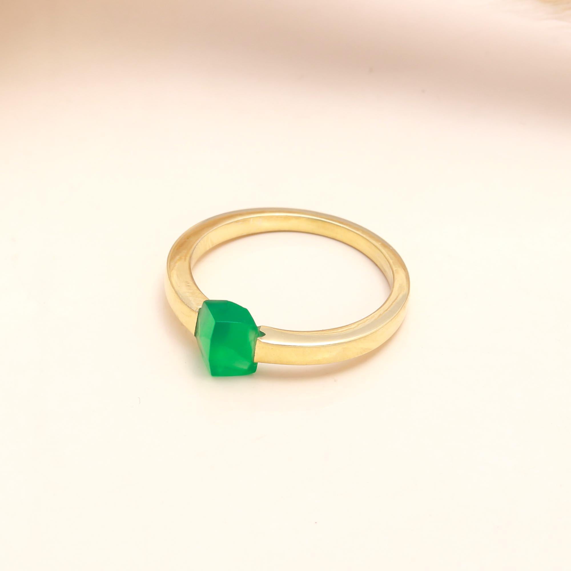 The Asymmetric Emerald: Gold Modern Minimalist Ring