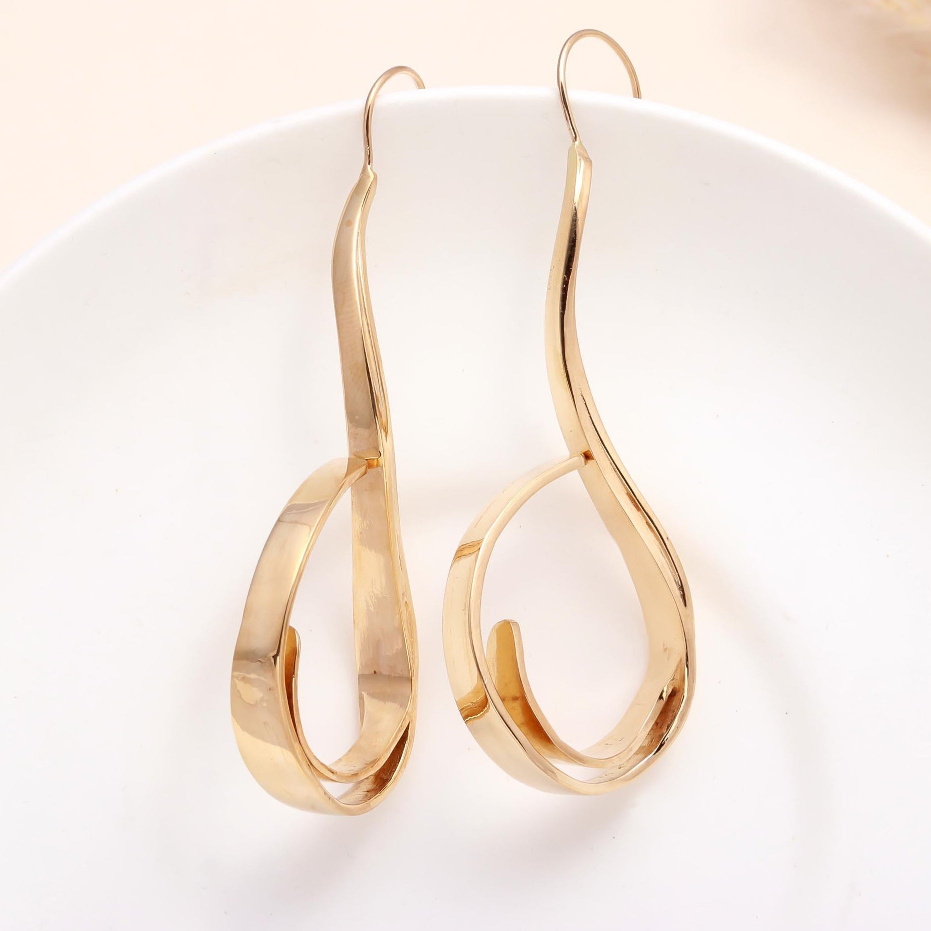 The Liquid Ribbon: Abstract Gold Loop Earrings