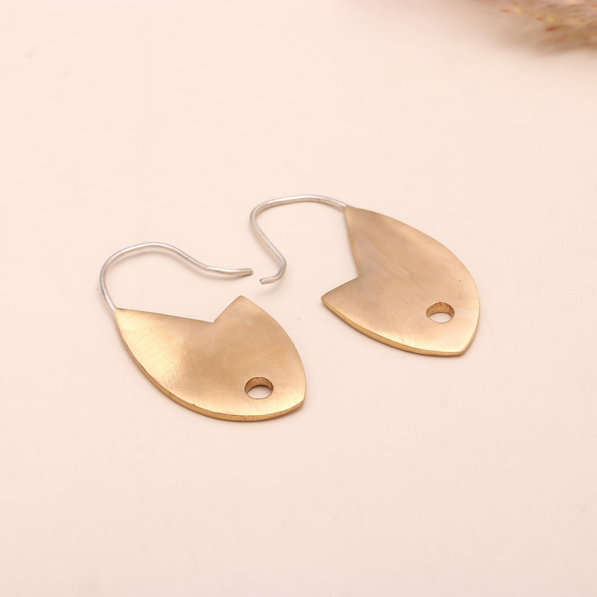 925 Sterling Silver Modern Fish-Shaped Dangle Earrings