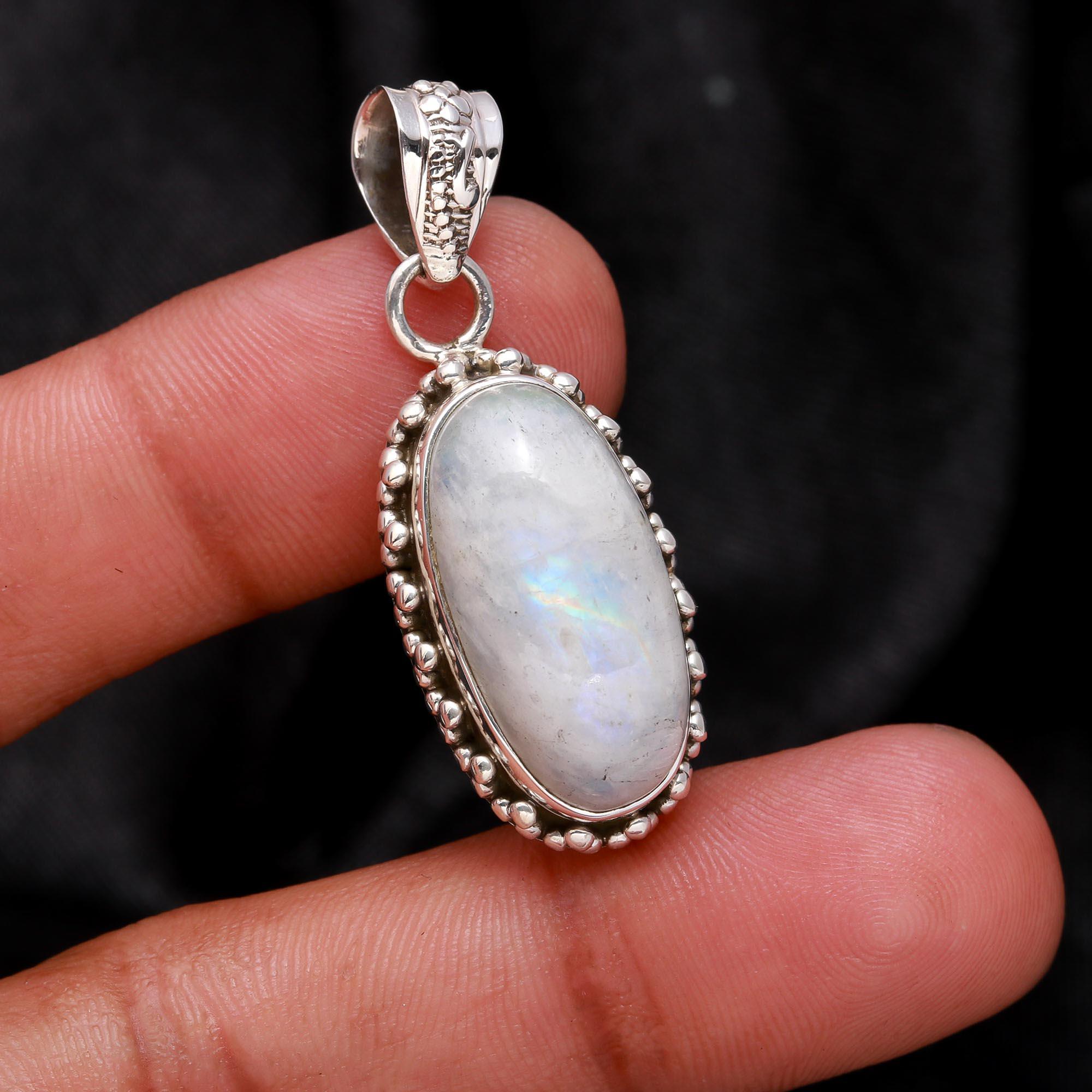925 Sterling Silver Rainbow Moonstone Pendant