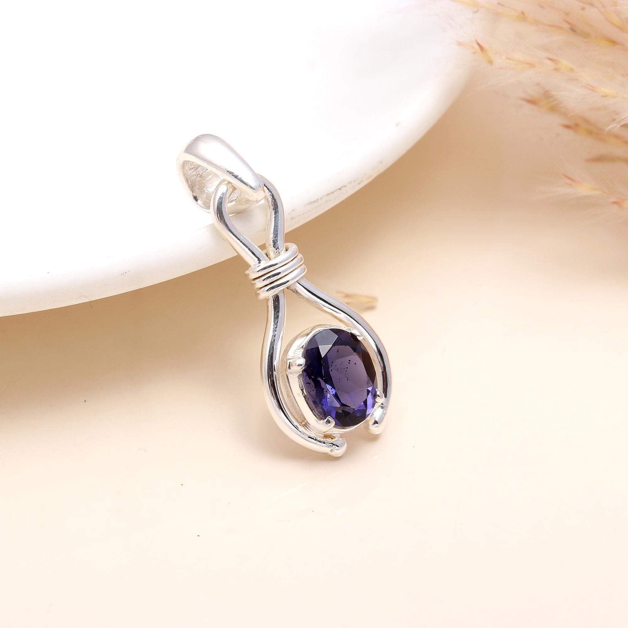 925 Sterling Silver Blue Faceted Iolite Pendant