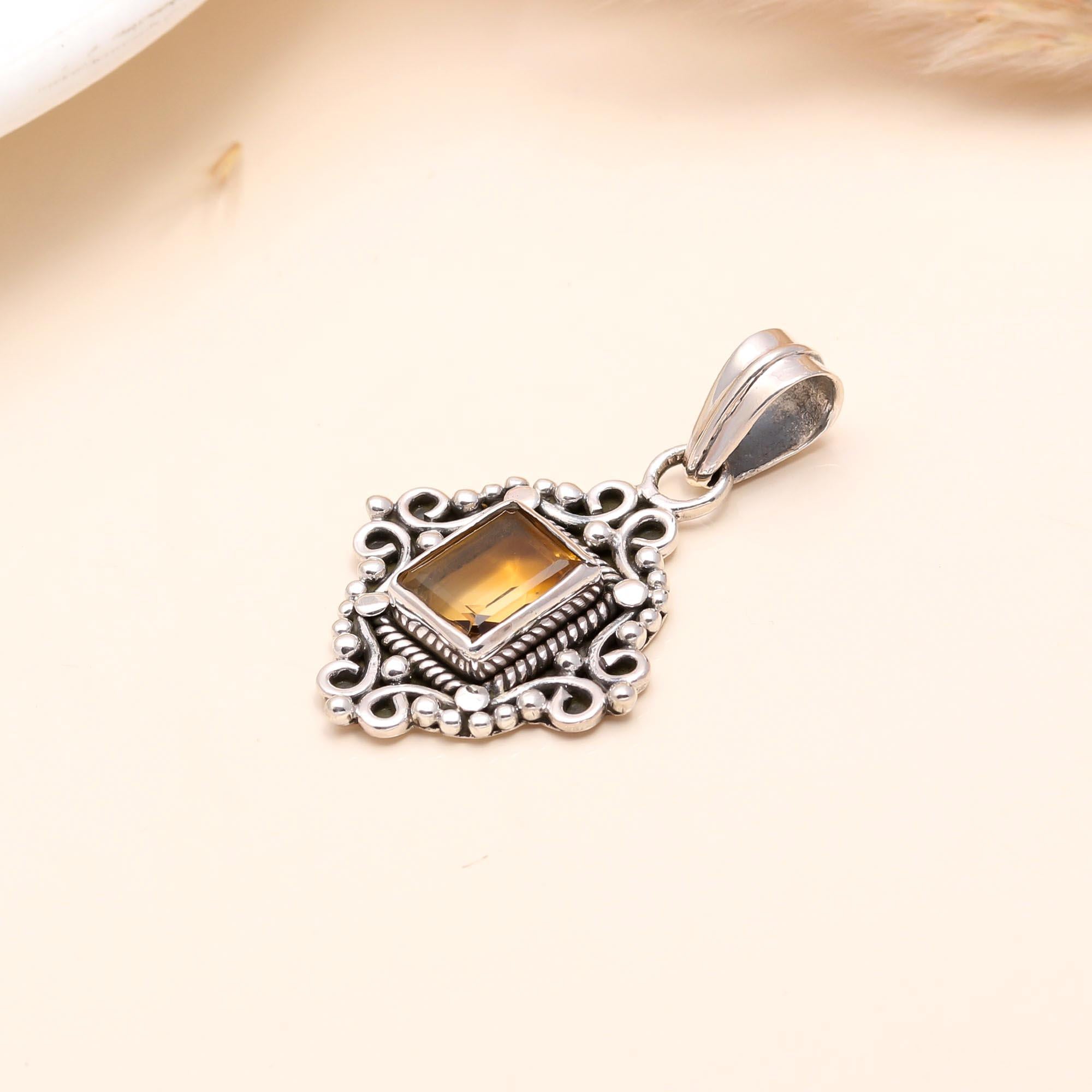 925 Sterling Silver Vintage Citrine Boho Pendant