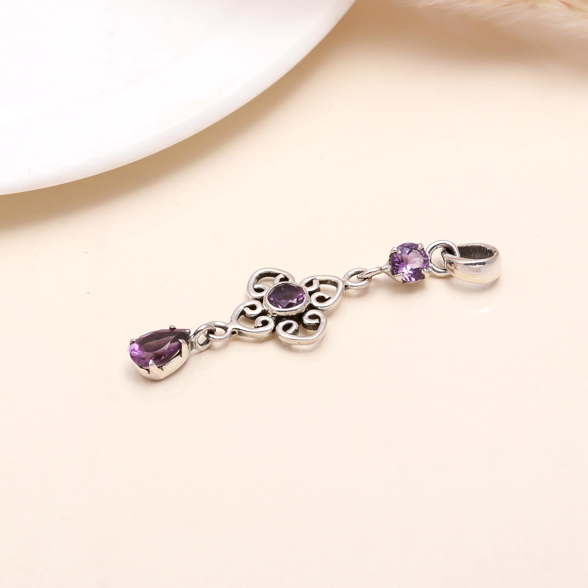 925 Sterling Silver Vintage Amethyst Filigree Pendant