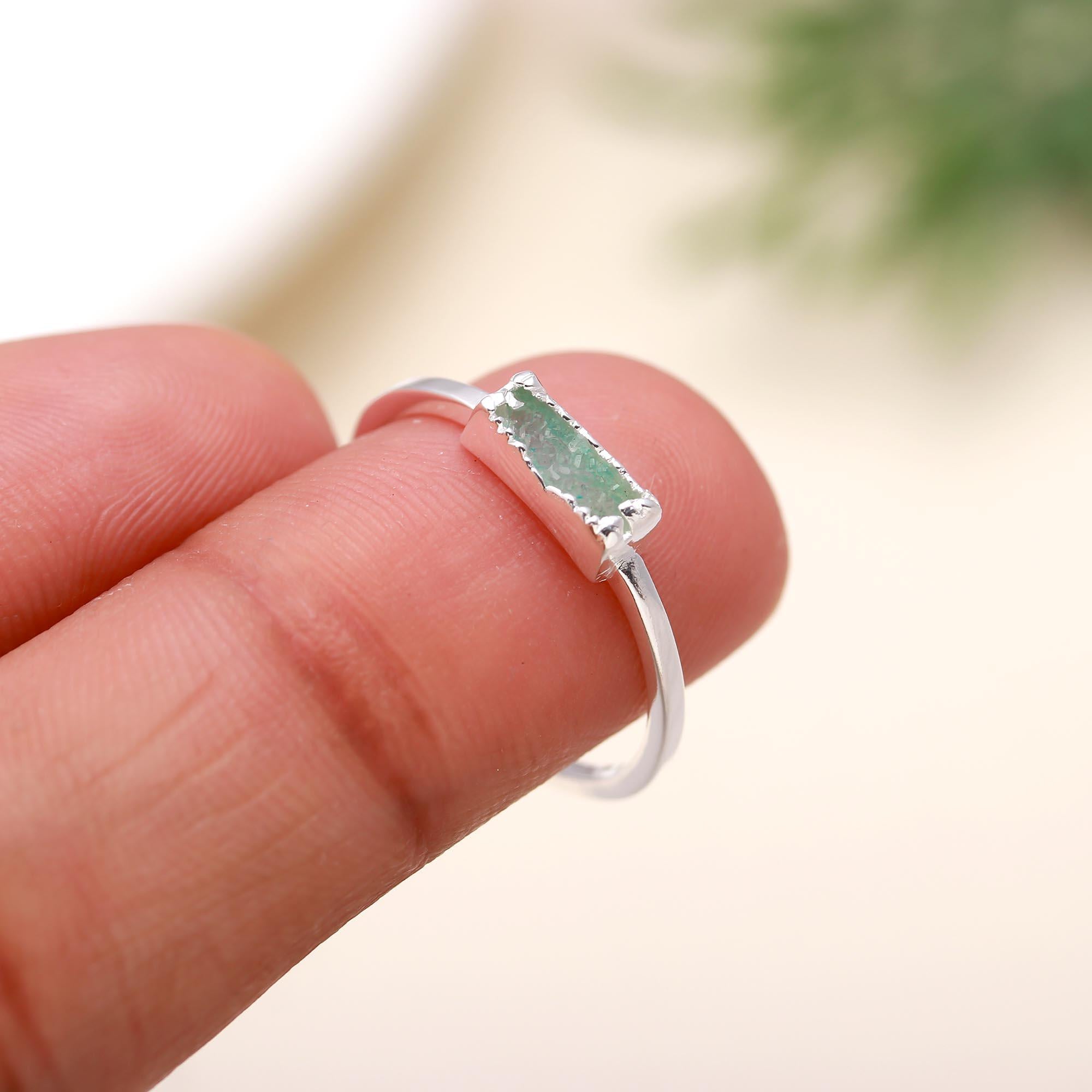 The Verdant Stardust: Green Drusy Bar Silver Ring