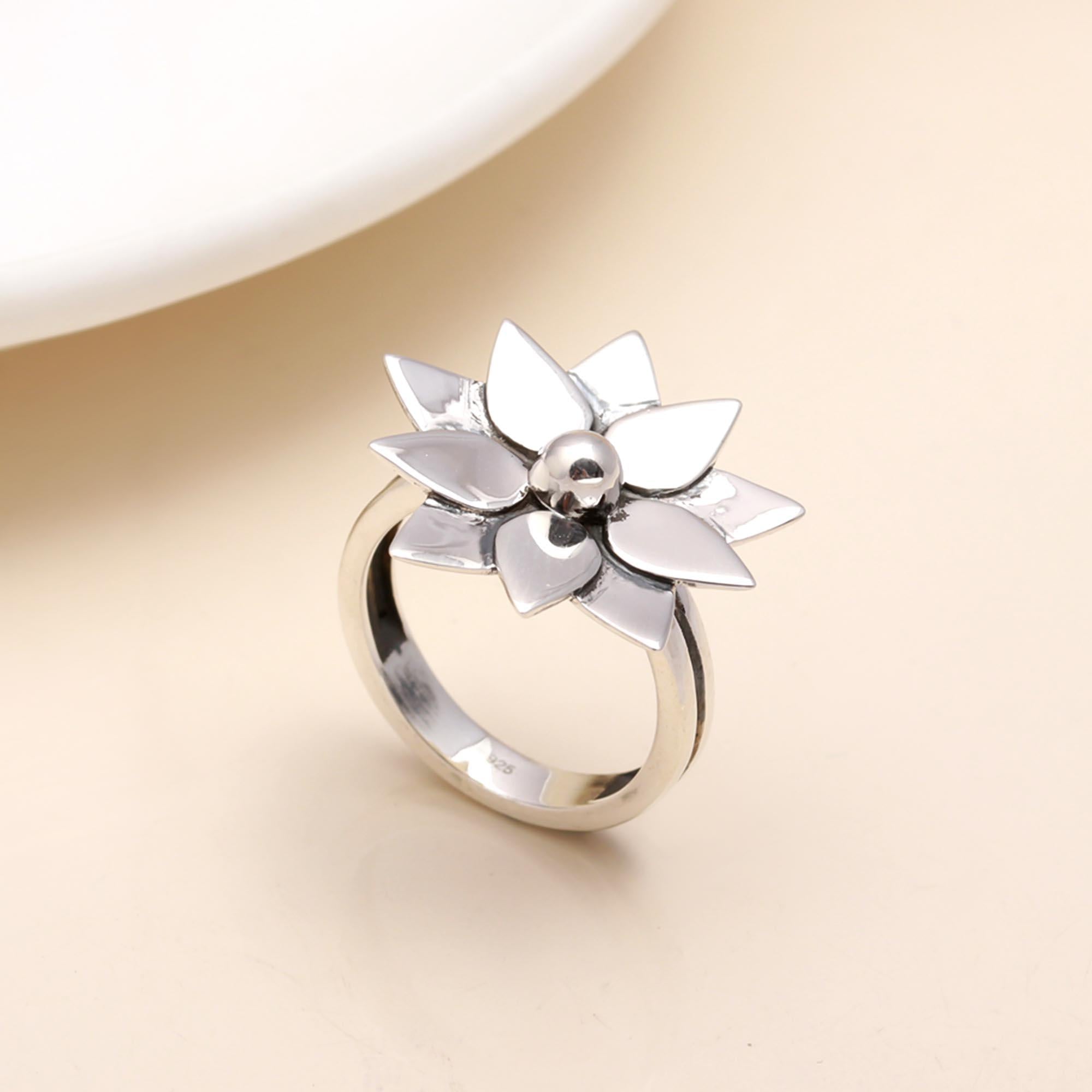 925 Sterling Silver Lotus Flower Ring