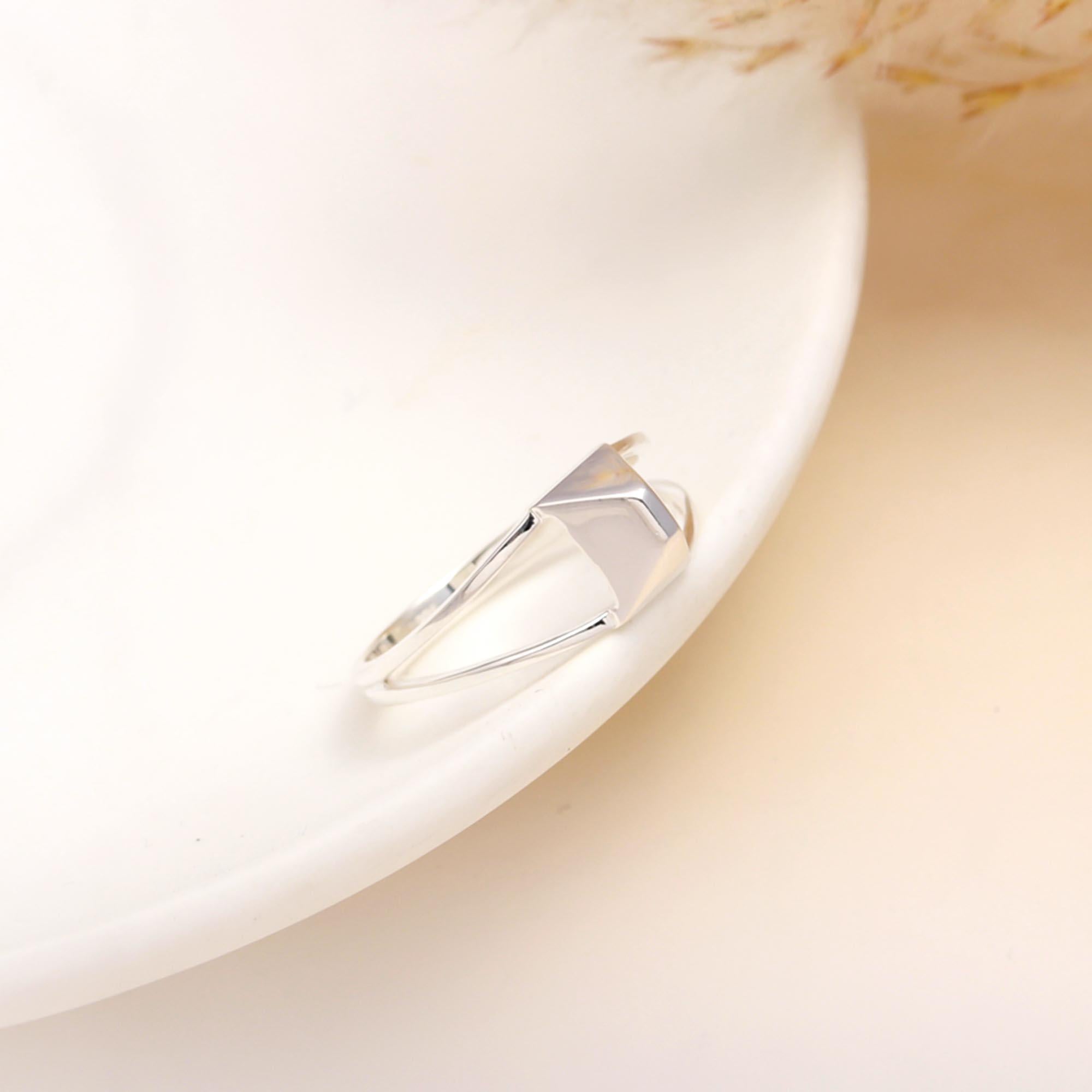 925 Sterling Silver Triangle Minimalist Ring