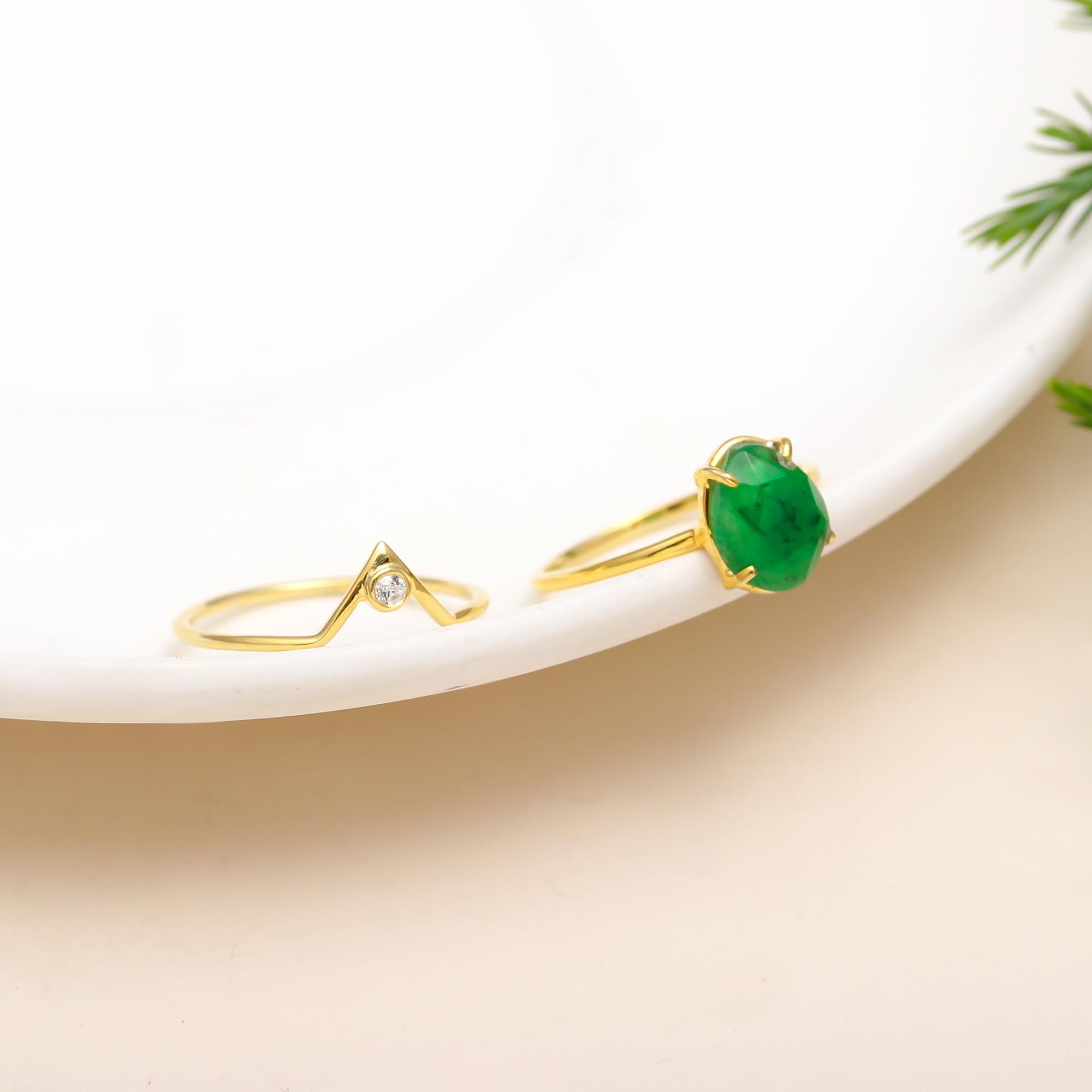 The Verdant Sovereign: Raw Emerald & Zircon Chevron Ring Set