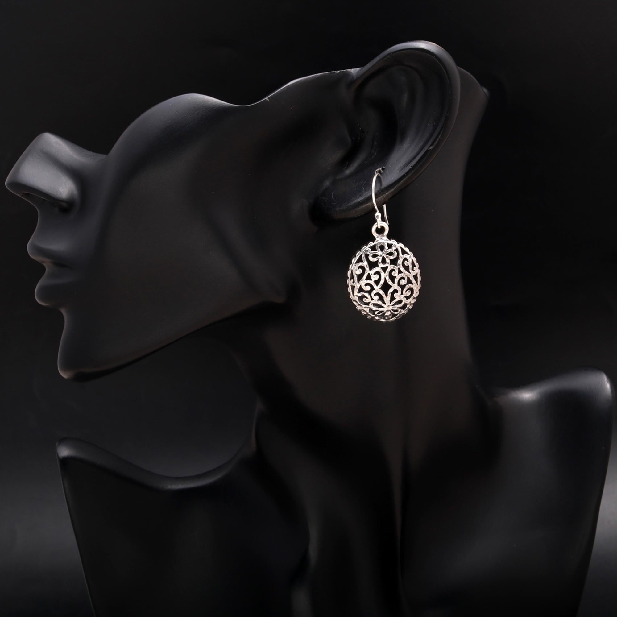 925 Silver Oval Filigree Dangle Earrings