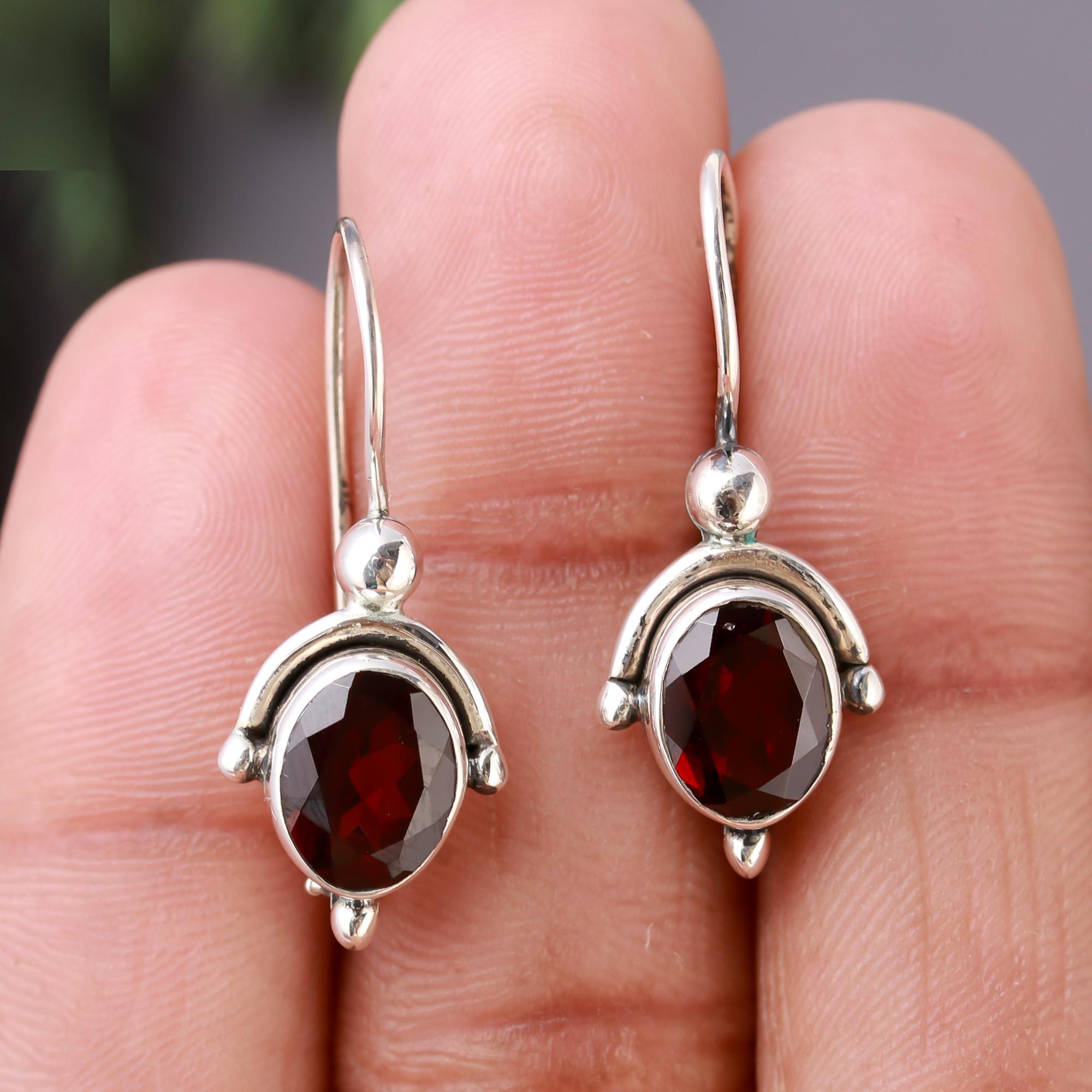 925 Silver Oval Garnet Dangle Earrings
