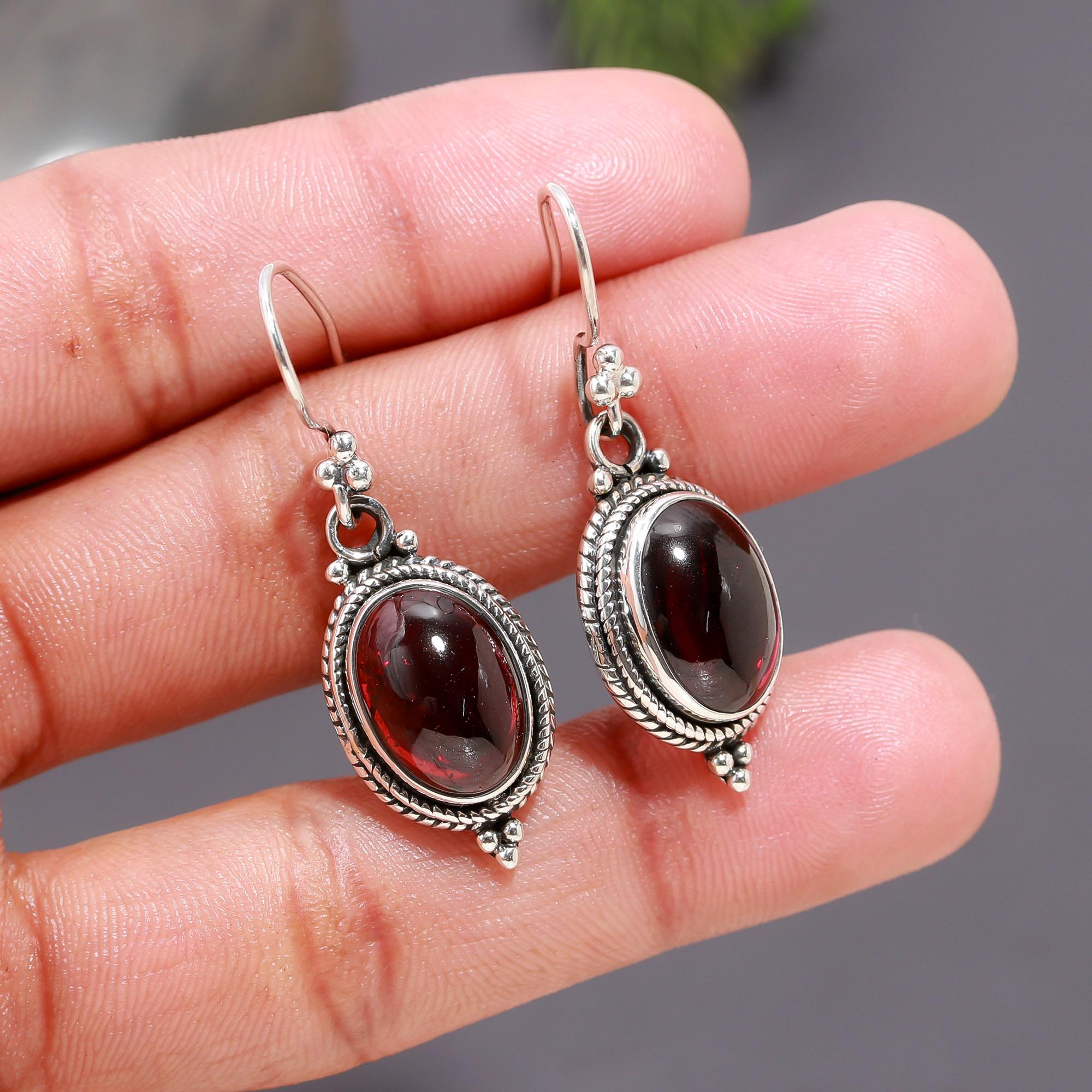 925 Silver Oval Garnet Dangle Earrings