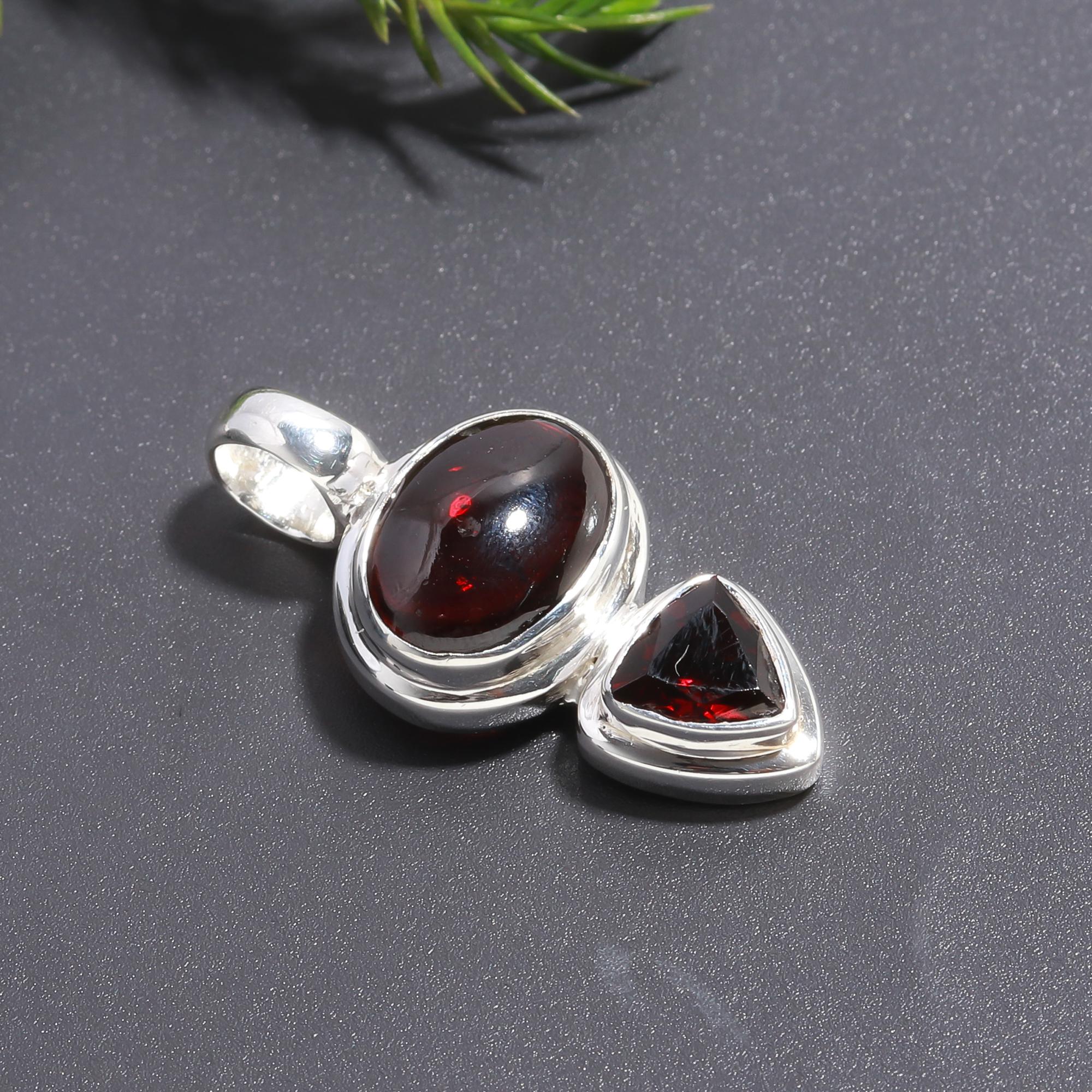 925 Silver Garnet Pendant