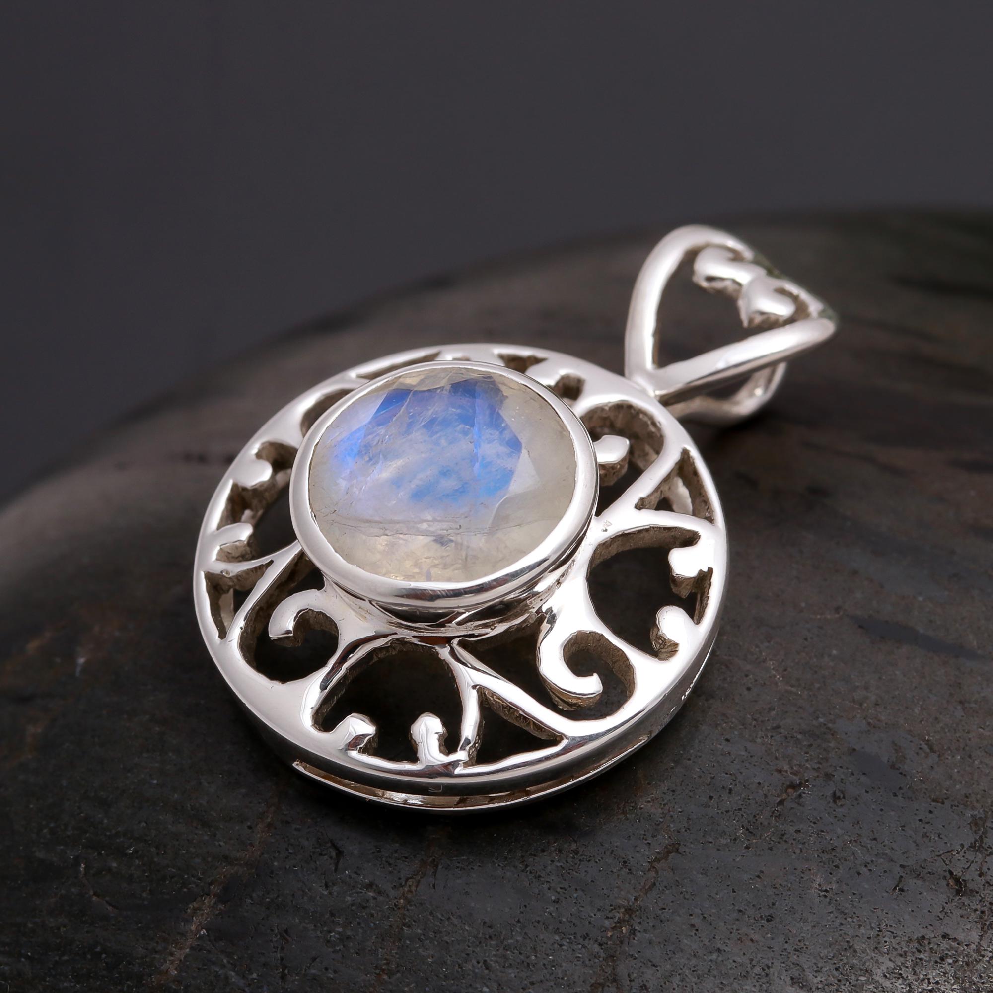 925 Silver Filigree Moonstone Pendant