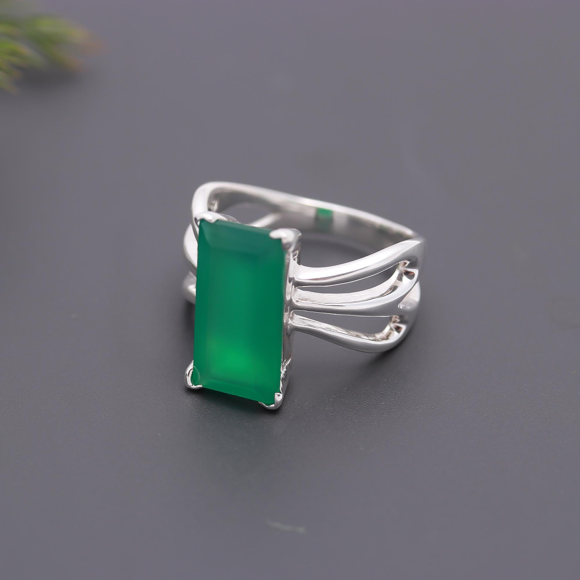 925 Silver Emerald Ring