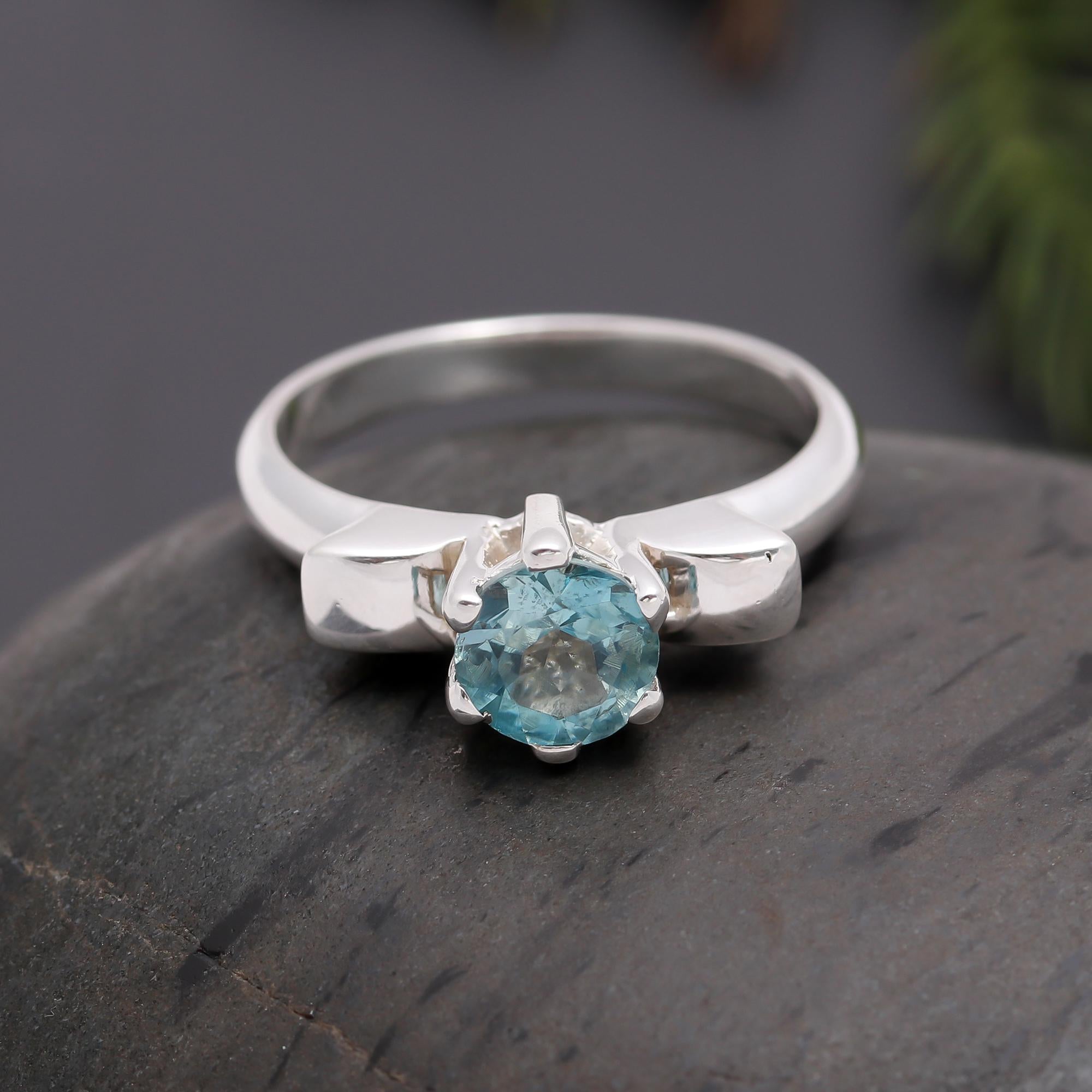 925 Silver Classic Aquamarine Solitaire Ring