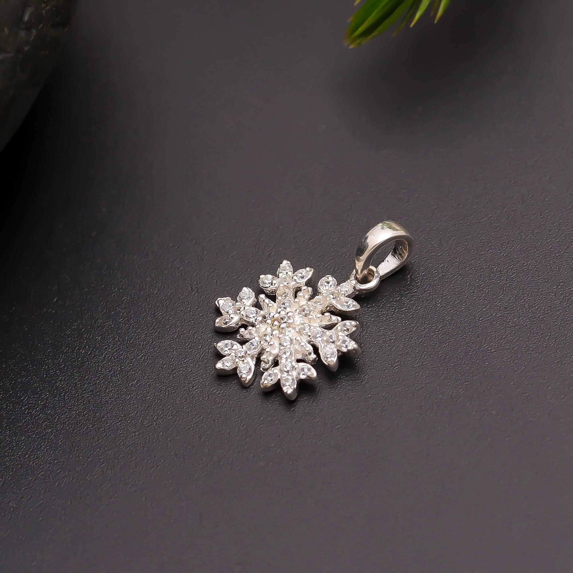 925 Silver Snowflake CZ Pendant