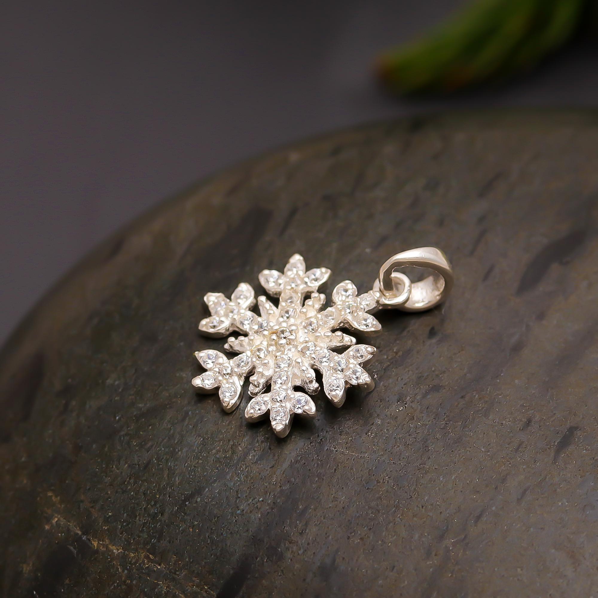 925 Silver Snowflake CZ Pendant