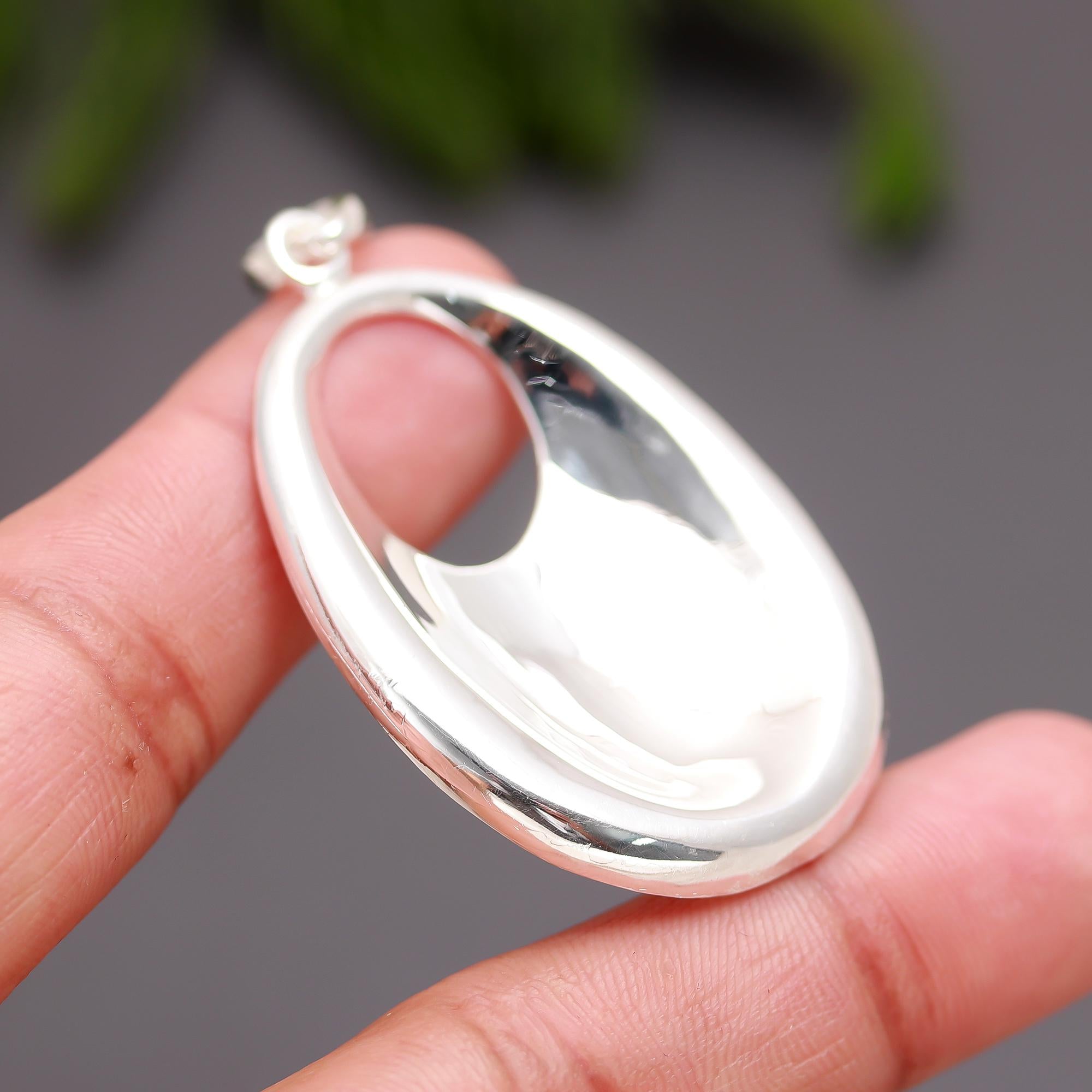 925 Silver Sculptural Teardrop Pendant