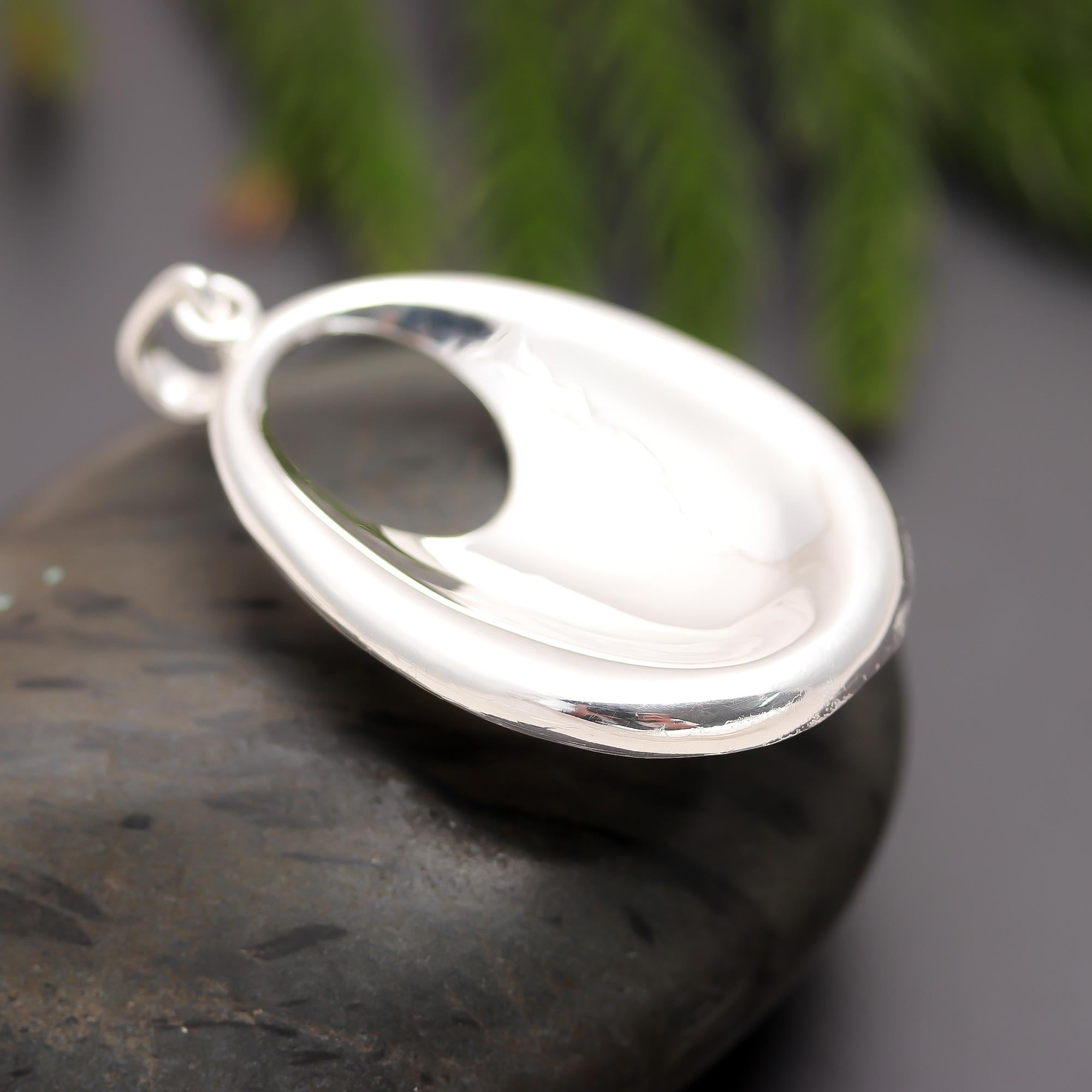 925 Silver Sculptural Teardrop Pendant