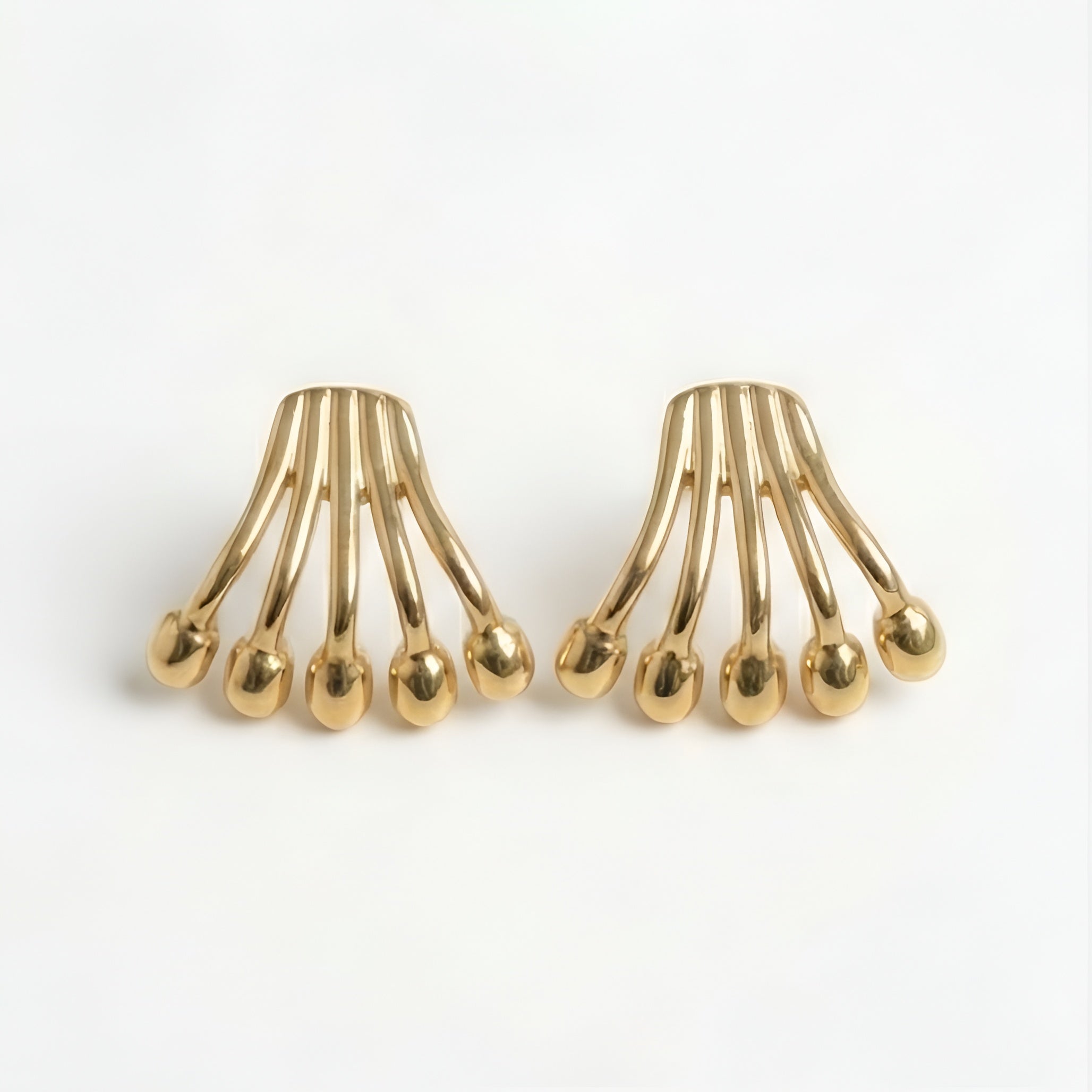 The Crown Stud: Gold Five-Point Crown Earrings