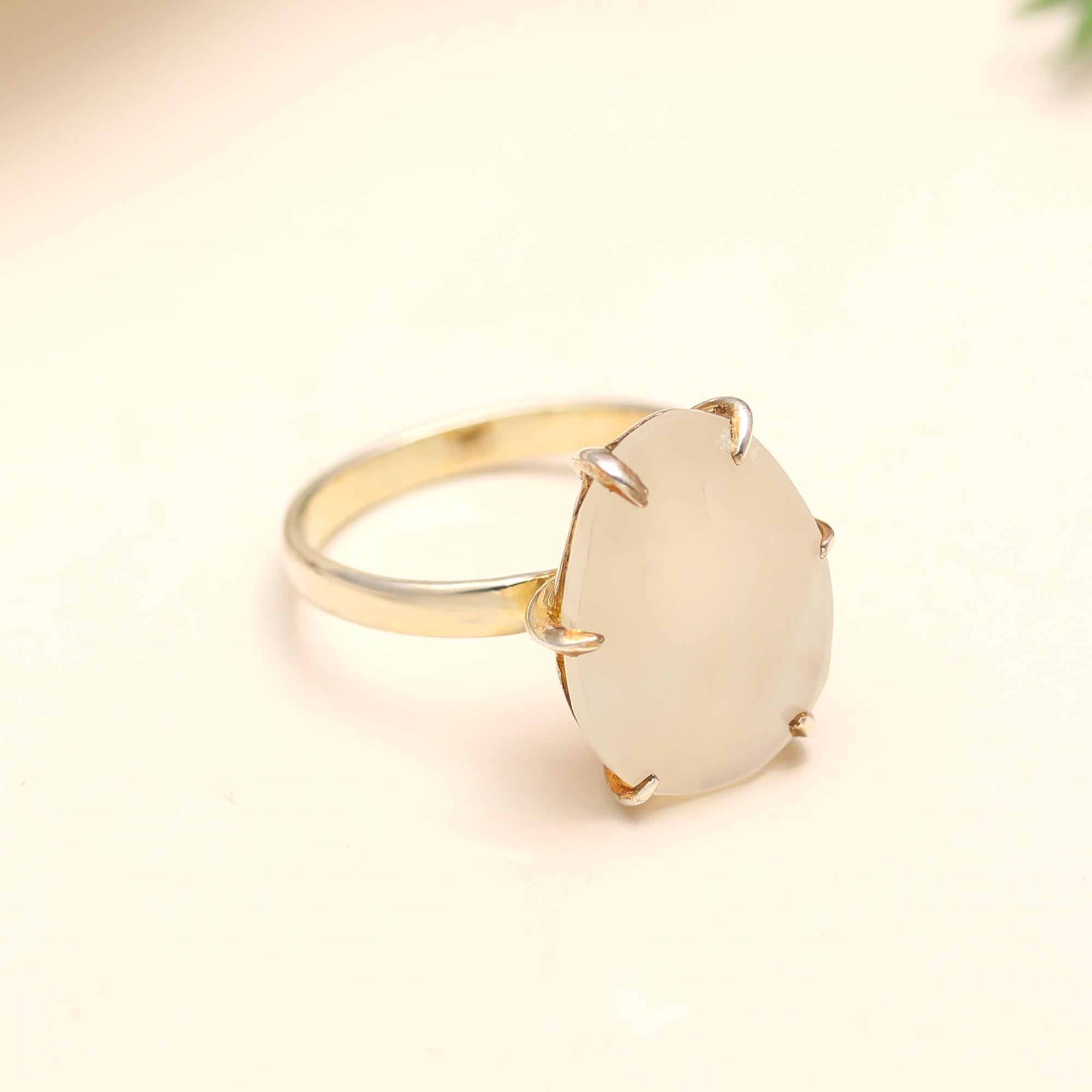 925 Silver White Chalcedony Ring