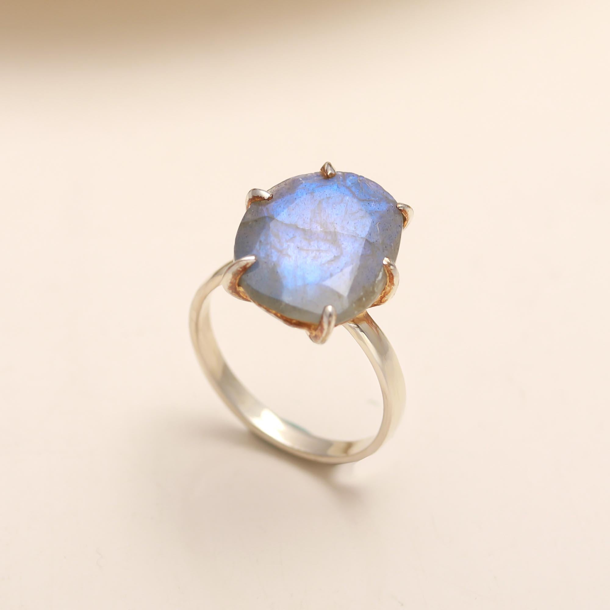 925 Silver Labradorite Ring