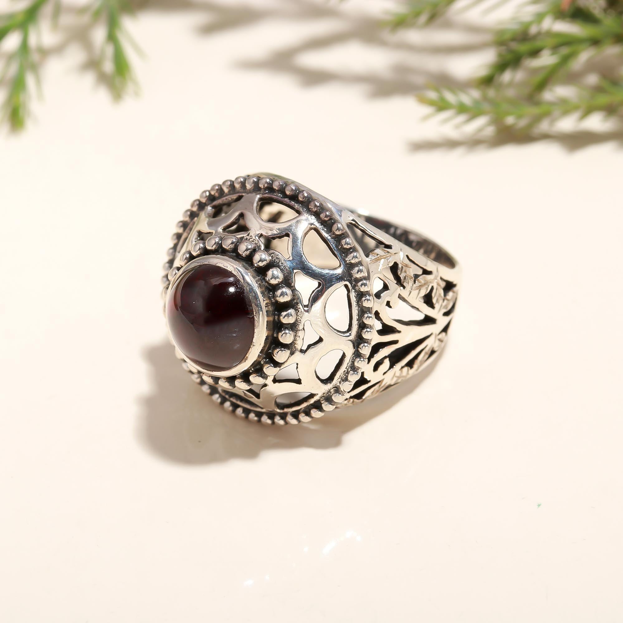 925 Silver Garnet Filigree Ring