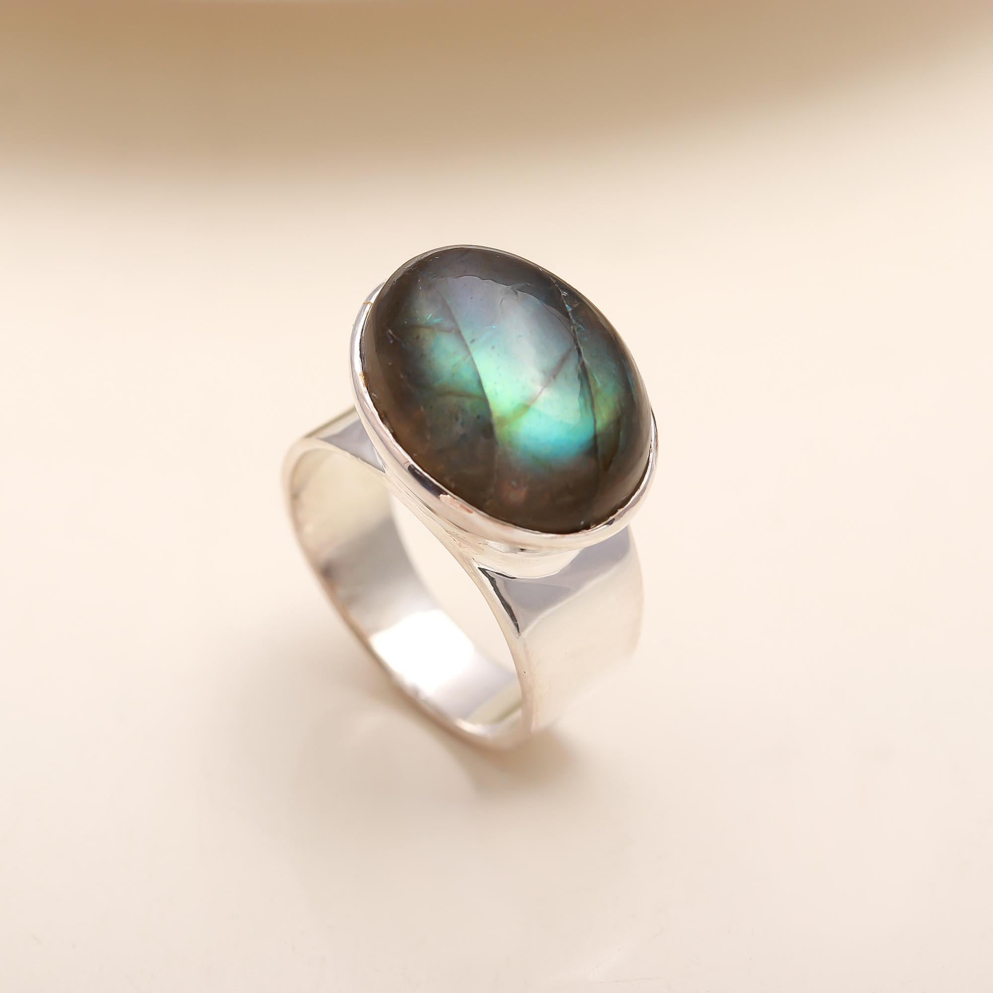 925 Silver Labradorite Ring