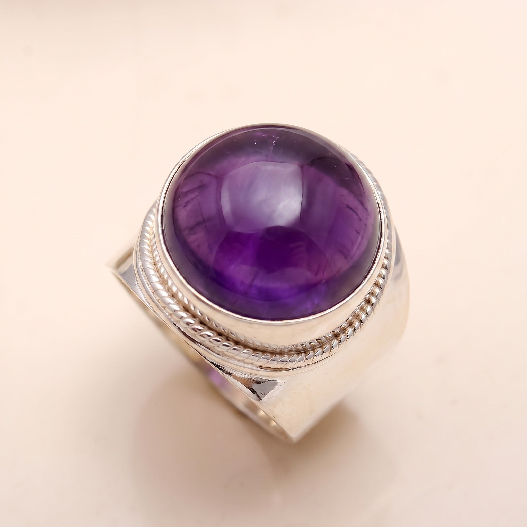 925 Silver Oval Moonstone Ring