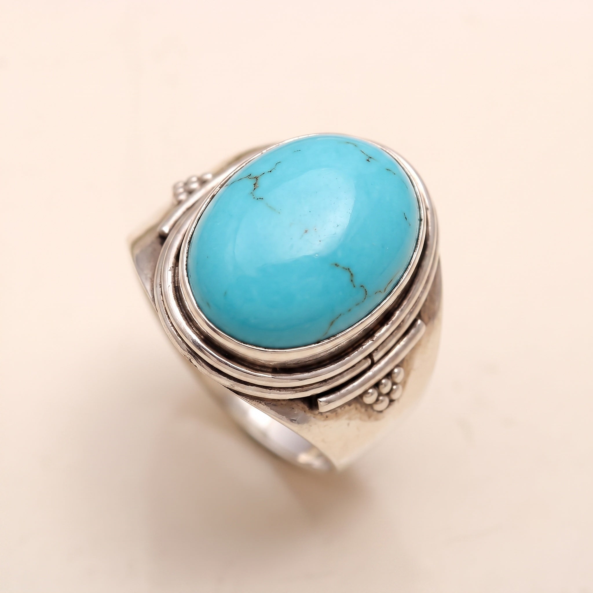 925 Silver Oval Moonstone Ring