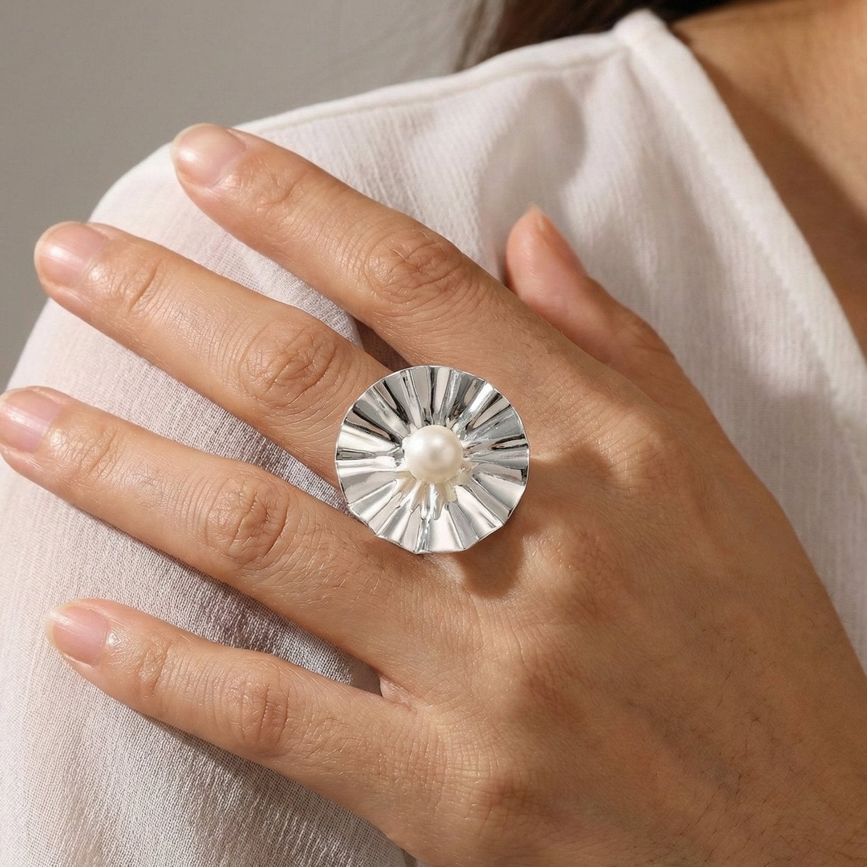 Sterling Silver Pearl Flower Ring