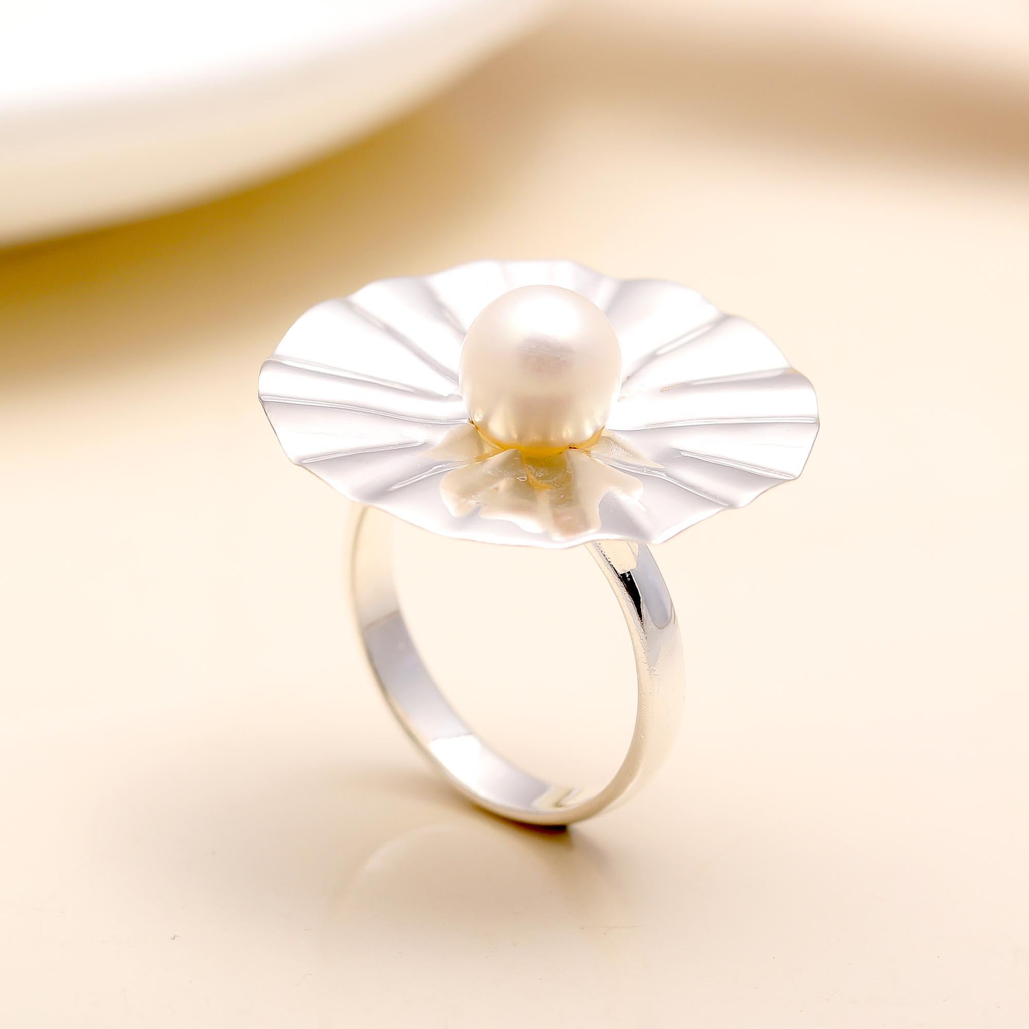 Sterling Silver Pearl Flower Ring