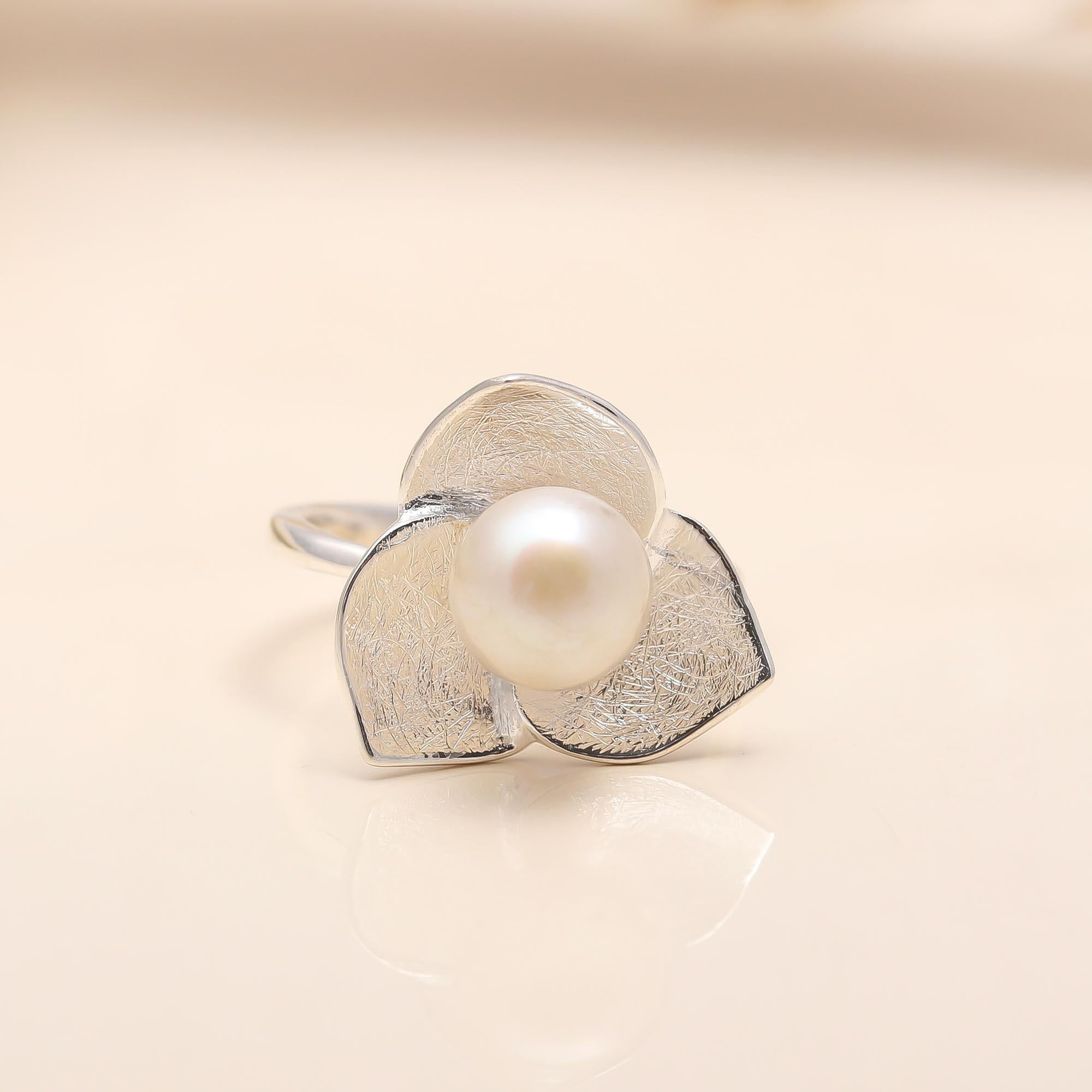 925 Silver Pearl Ring