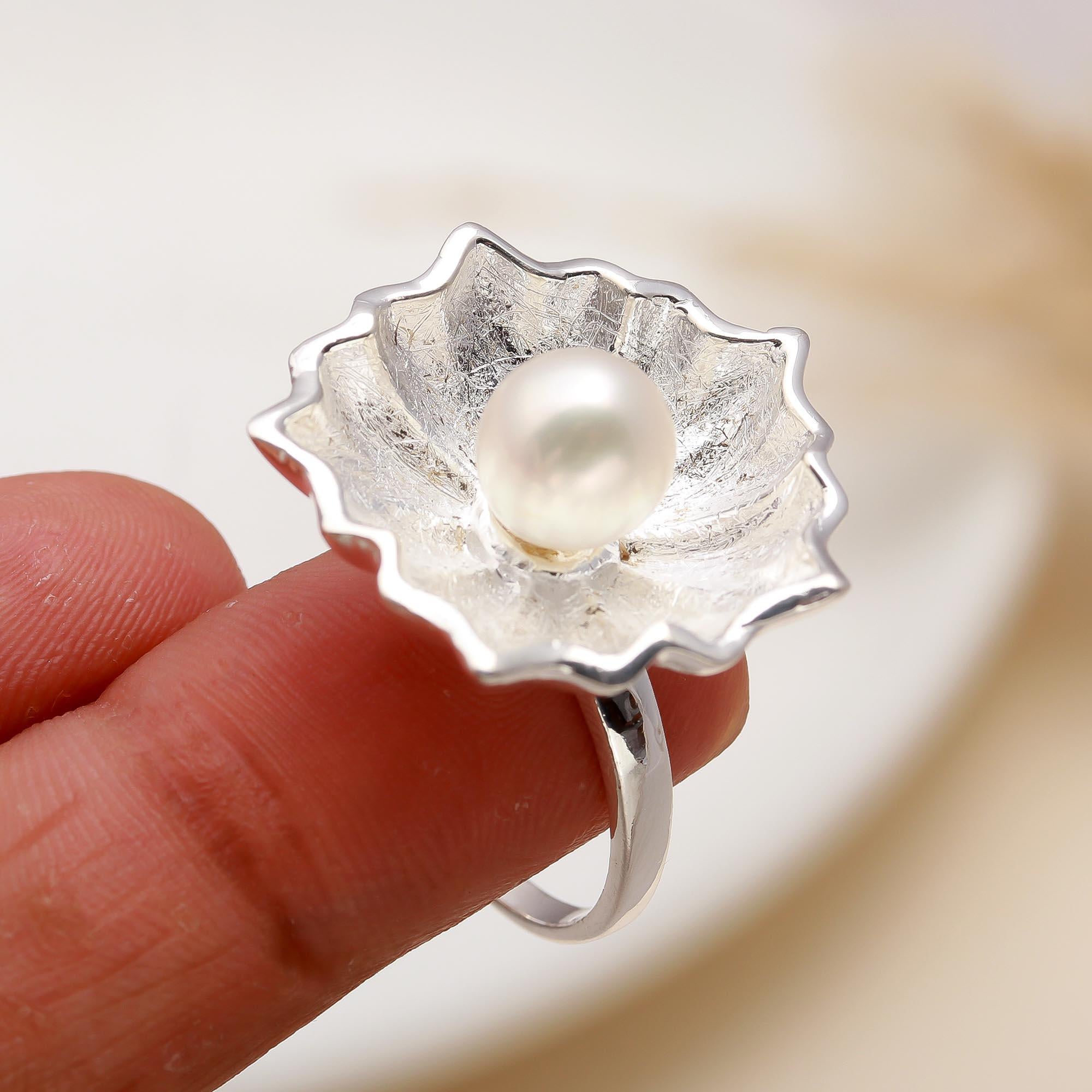 925 Silver Pearl Flower Ring