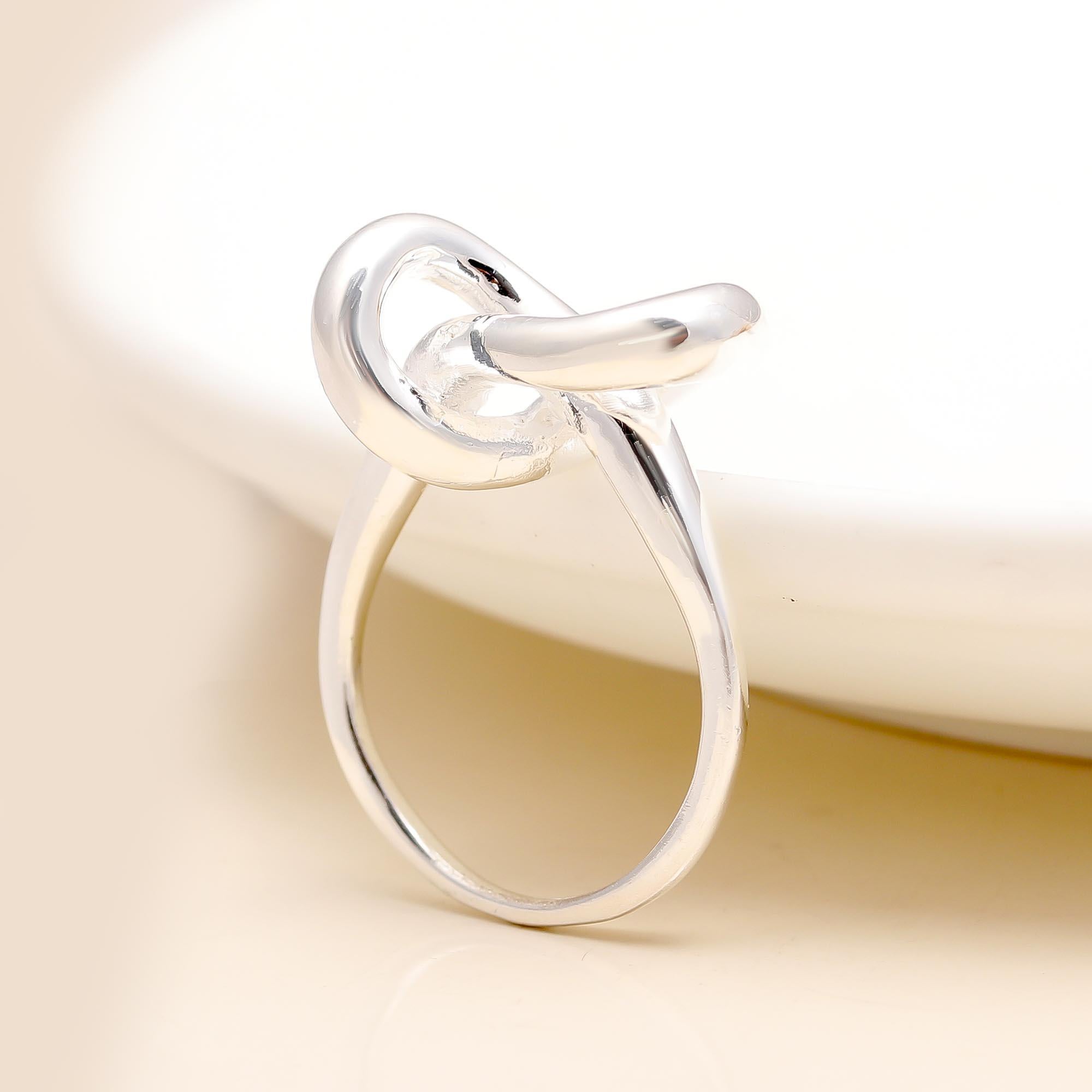 The Eternal Promise: Infinity Pendant, Earrings & Ring Gift Set